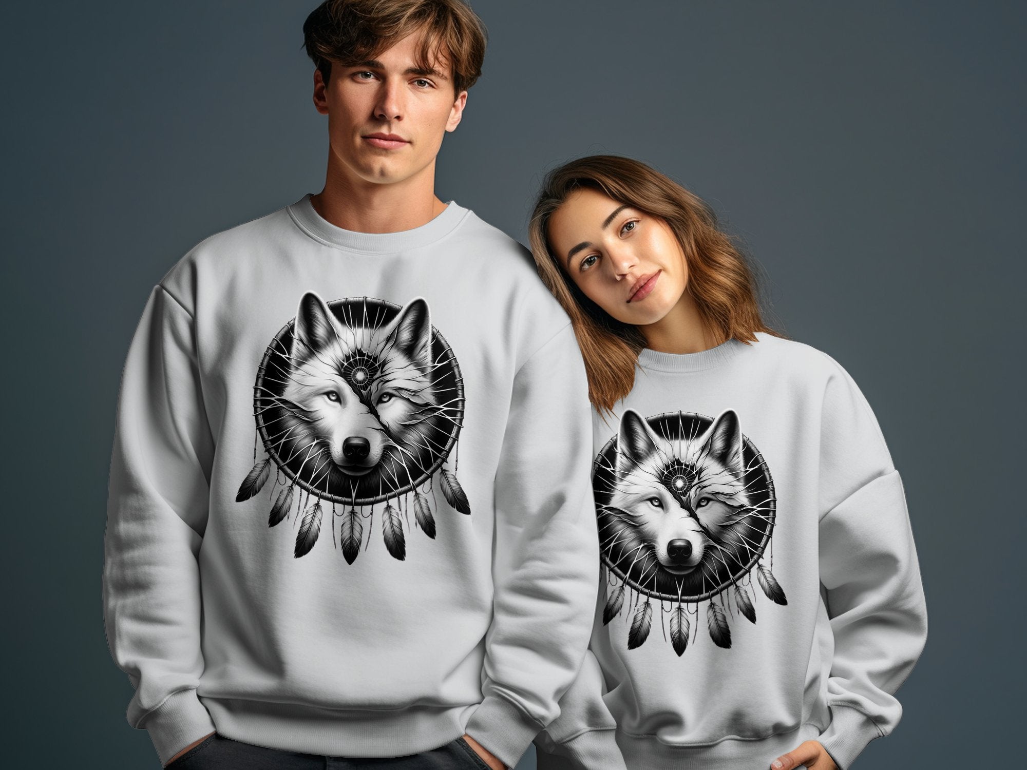 Dreamcatcher Wolf - Coloured Gildan Sweatshirt Realistic Native American Talisman Unisex Mythology Tee Graphic Design