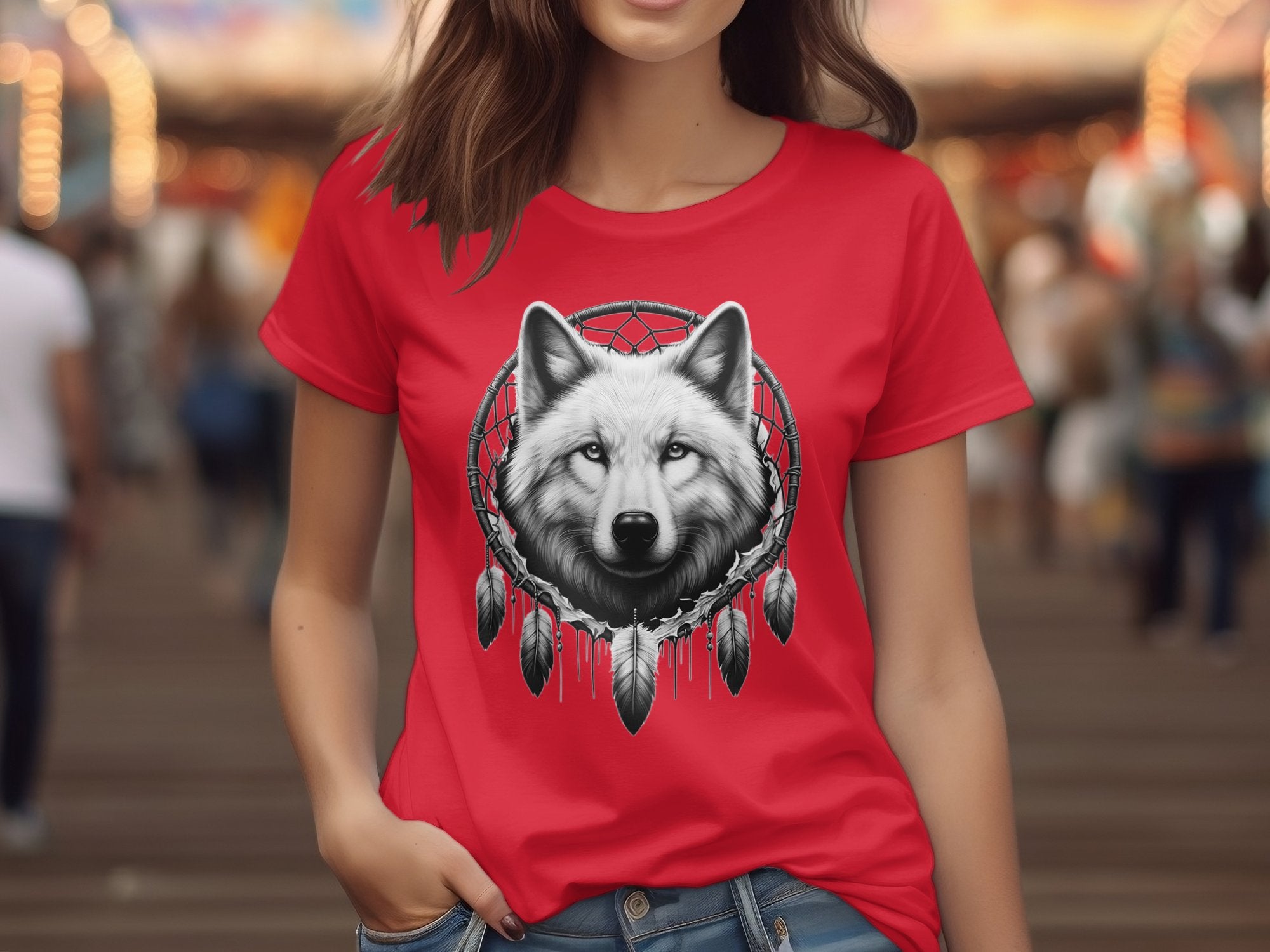 Dreamcatcher Wolf - Coloured Gildan T-Shirt Realistic Native American Talisman Unisex Mythology Tee Graphic Design