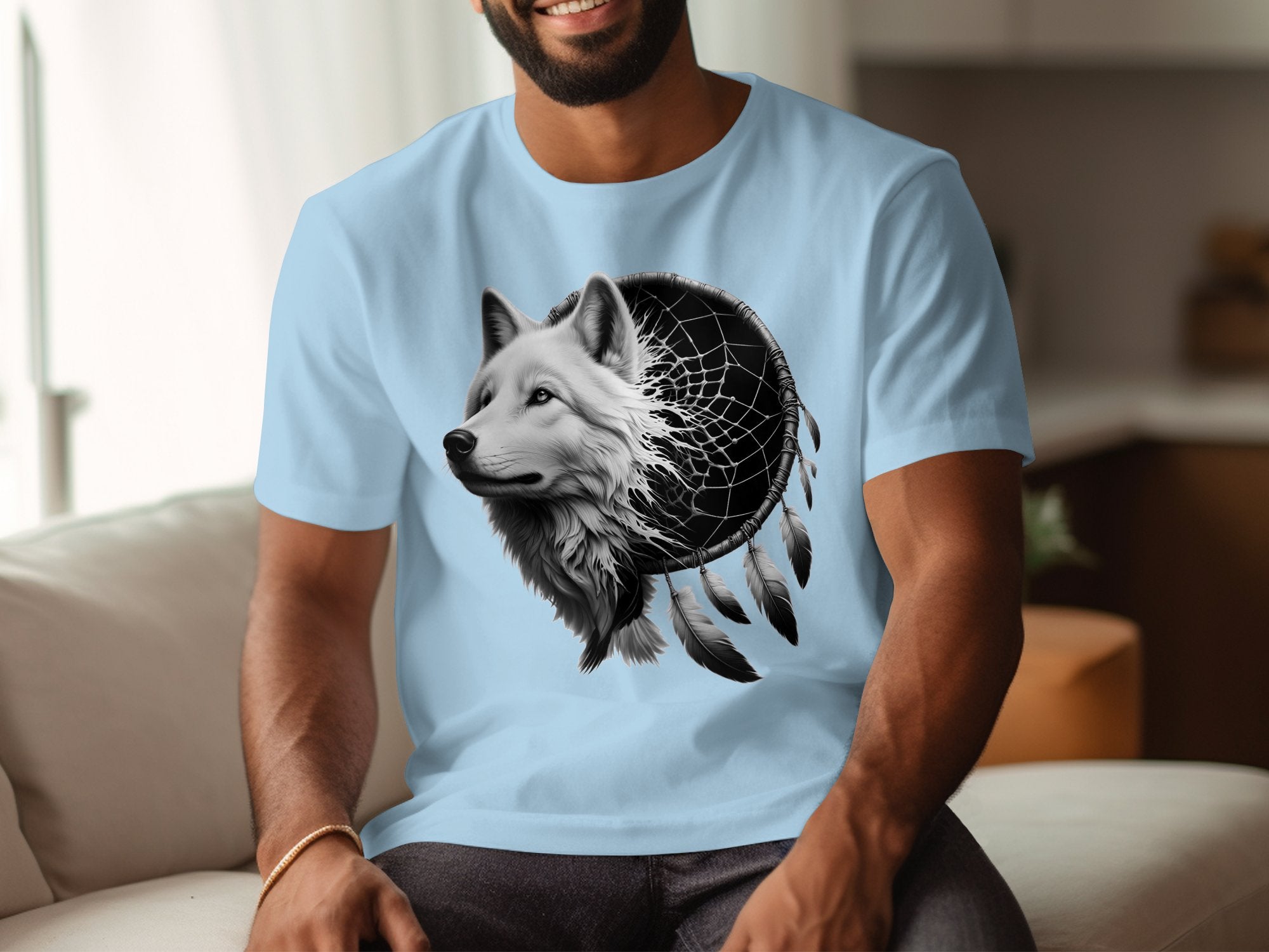 Dreamcatcher Wolf - Coloured Gildan T-Shirt Realistic Native American Talisman Unisex Mythology Tee Graphic Design