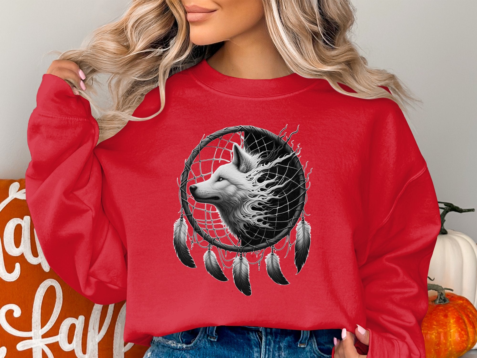 Dreamcatcher Wolf - Coloured Gildan Sweatshirt Realistic Native American Talisman Unisex Mythology Tee Graphic Design