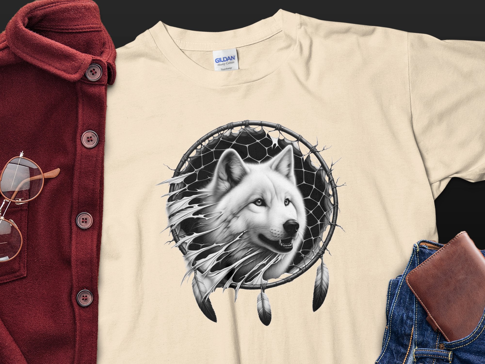 Dreamcatcher Wolf - Coloured Gildan T-Shirt Realistic Native American Talisman Unisex Mythology Tee Graphic Design