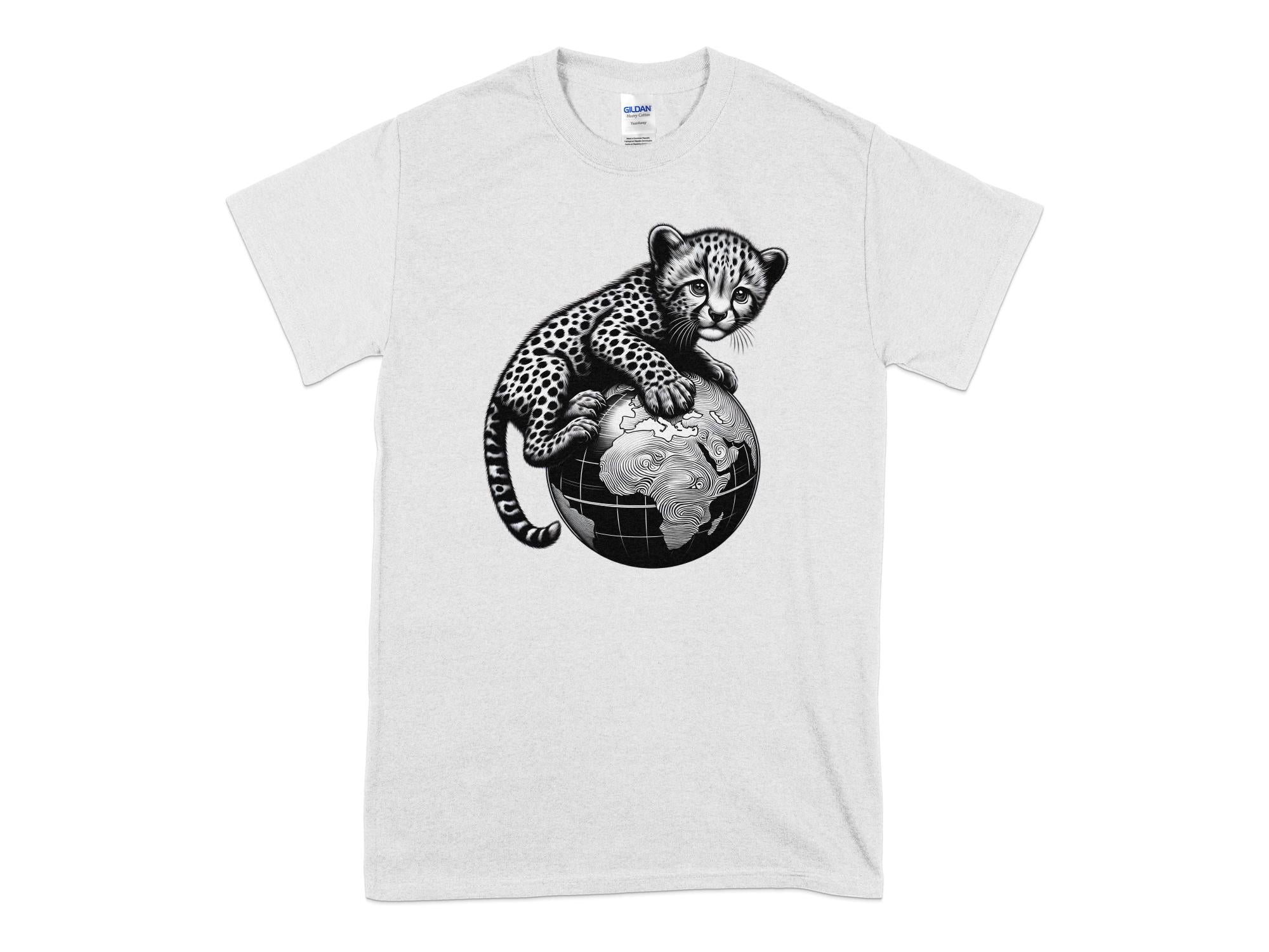 Cheetah World - Coloured Gildan T-Shirt Realistic Animal Talisman Unisex Cute Tee Graphic Design