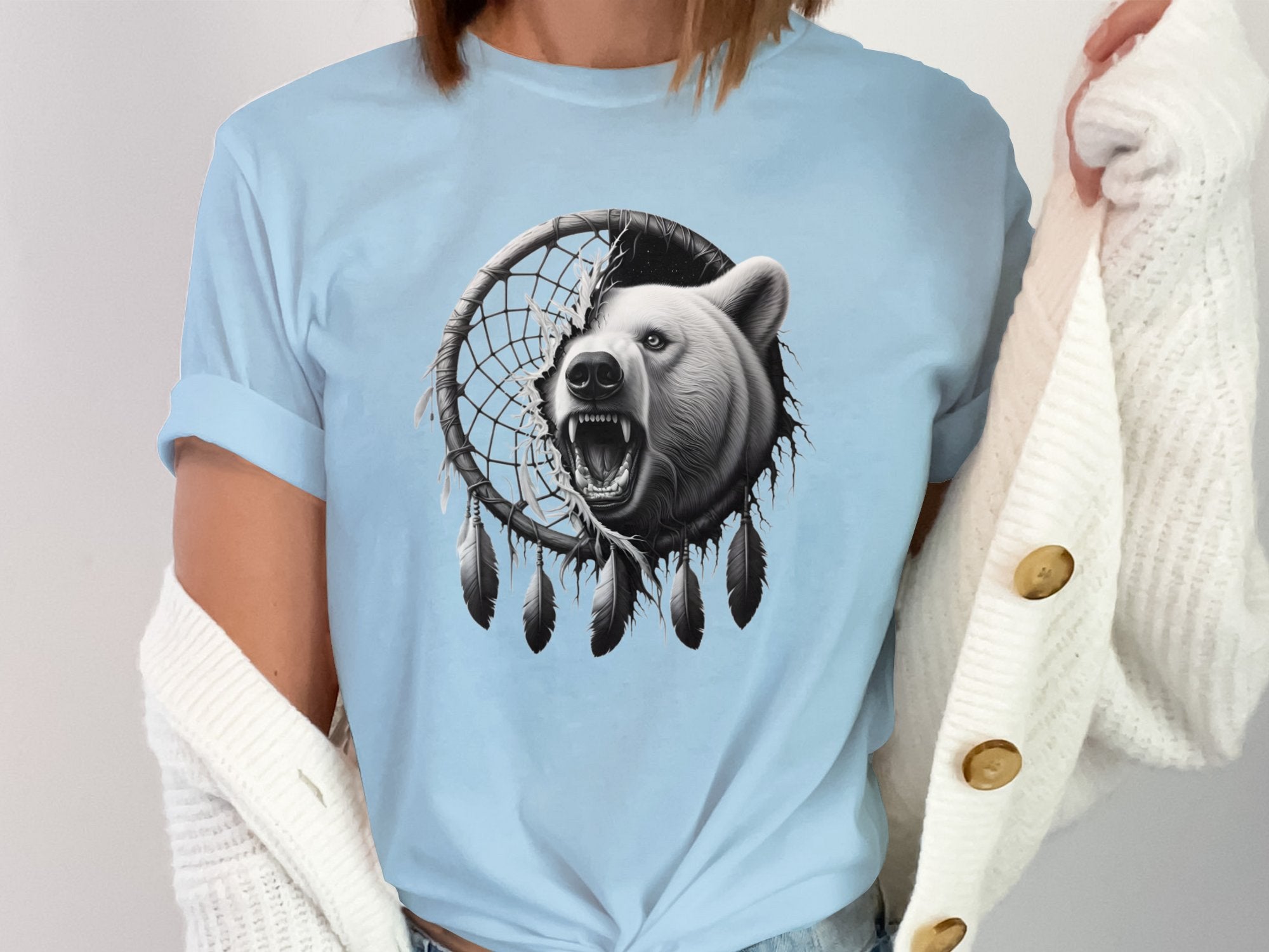 Dreamcatcher Bear - Coloured Gildan T-Shirt Realistic Native American Talisman Unisex Mythology Tee Graphic Design