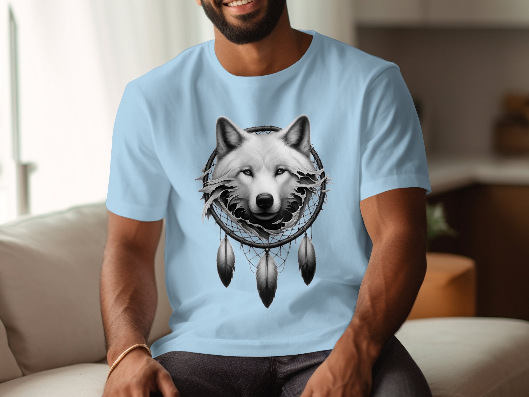 Dreamcatcher Wolf - Coloured Gildan T-Shirt Realistic Native American Talisman Unisex Mythology Tee Graphic Design