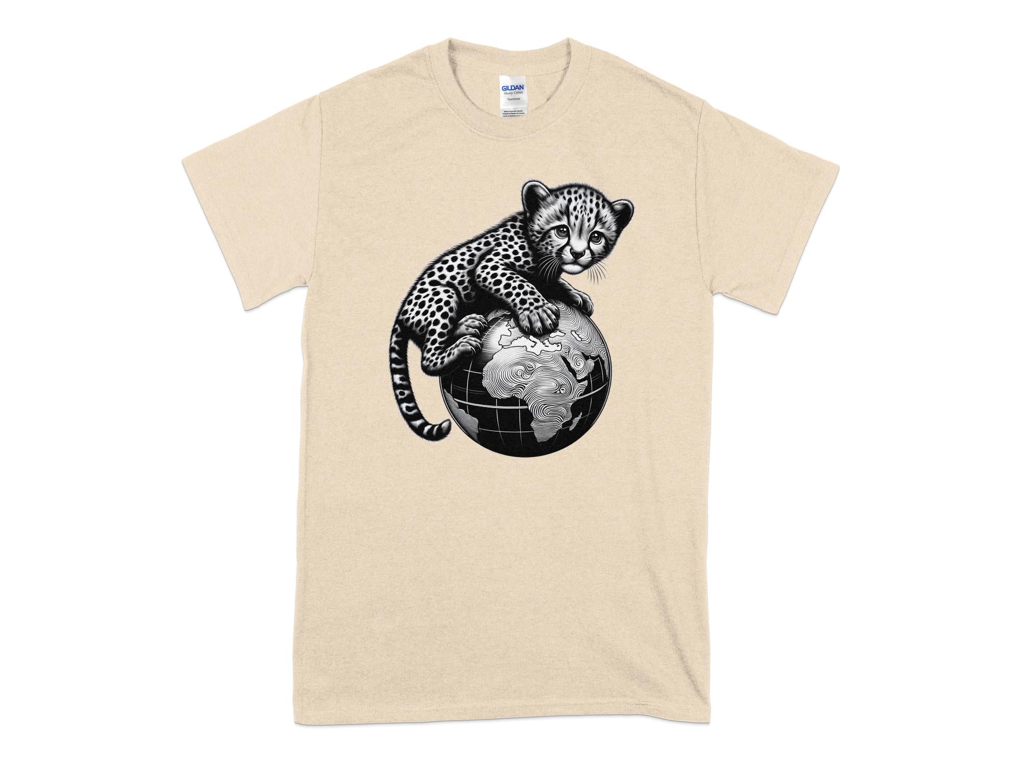 Cheetah World - Coloured Gildan T-Shirt Realistic Animal Talisman Unisex Cute Tee Graphic Design