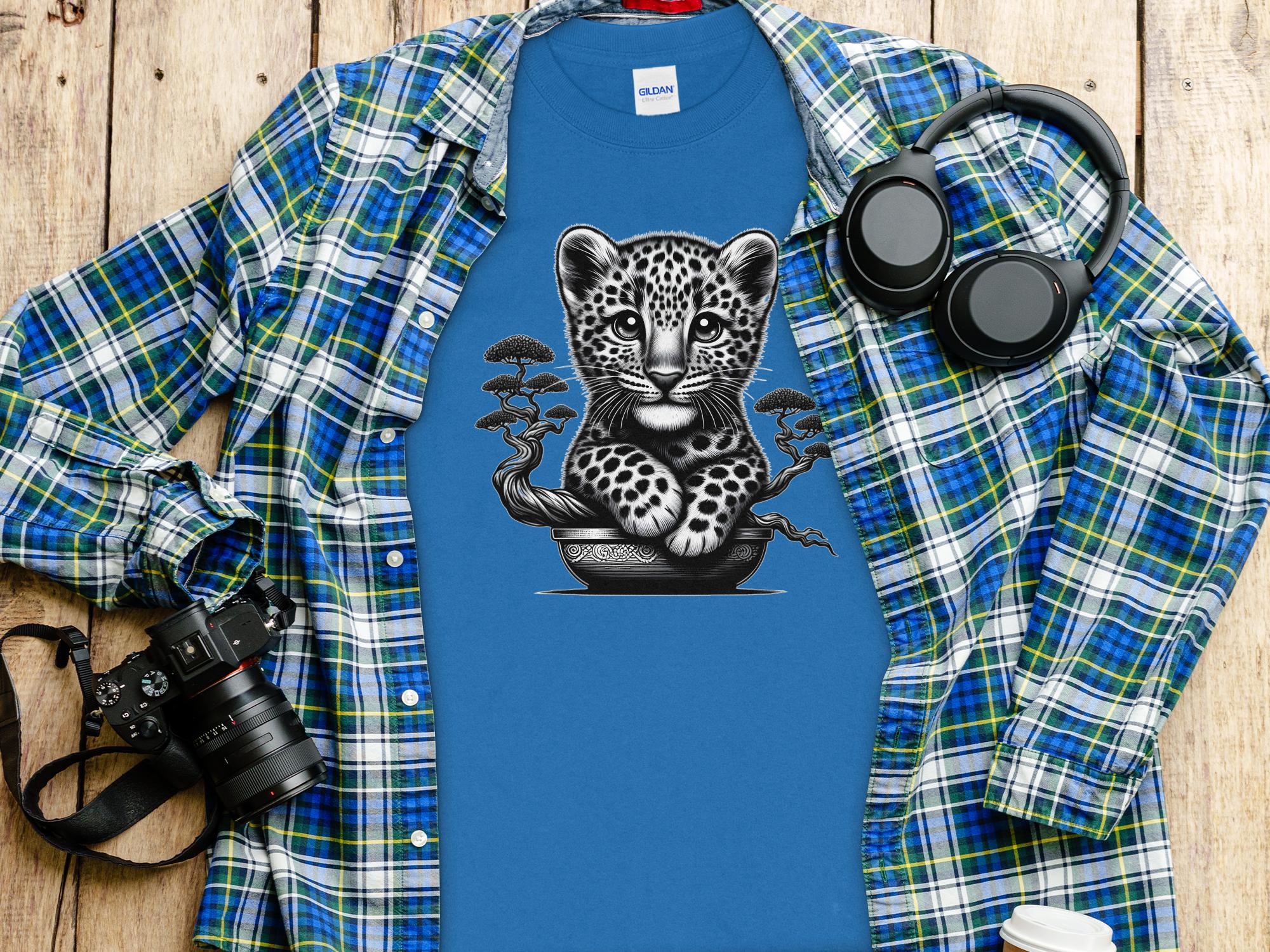 Leopard Bonsai - Coloured Gildan Long Sleeve Realistic Animal Talisman Unisex Cute Tee Graphic Design