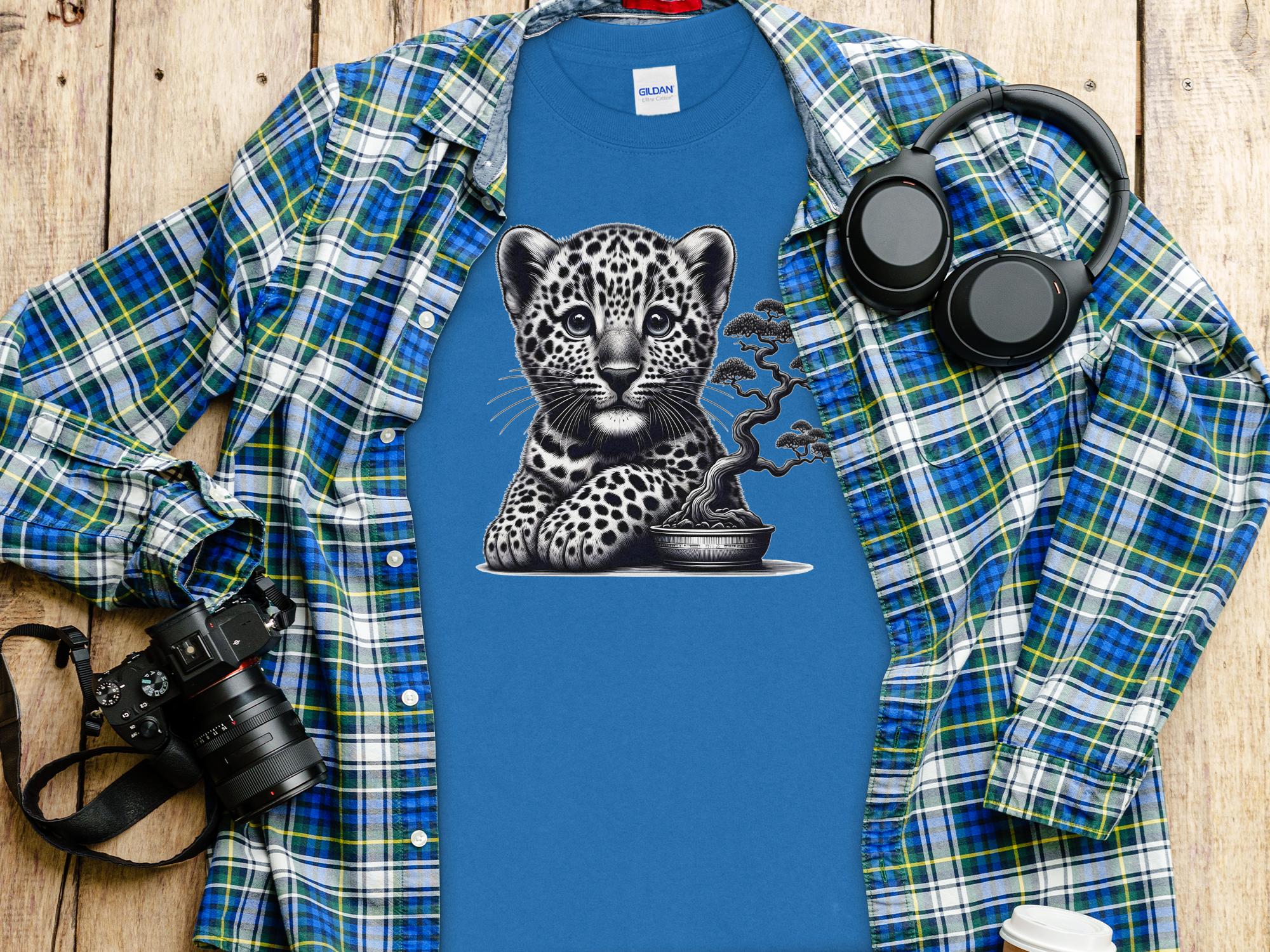 Leopard Bonsai - Coloured Gildan Long Sleeve Realistic Animal Talisman Unisex Cute Tee Graphic Design