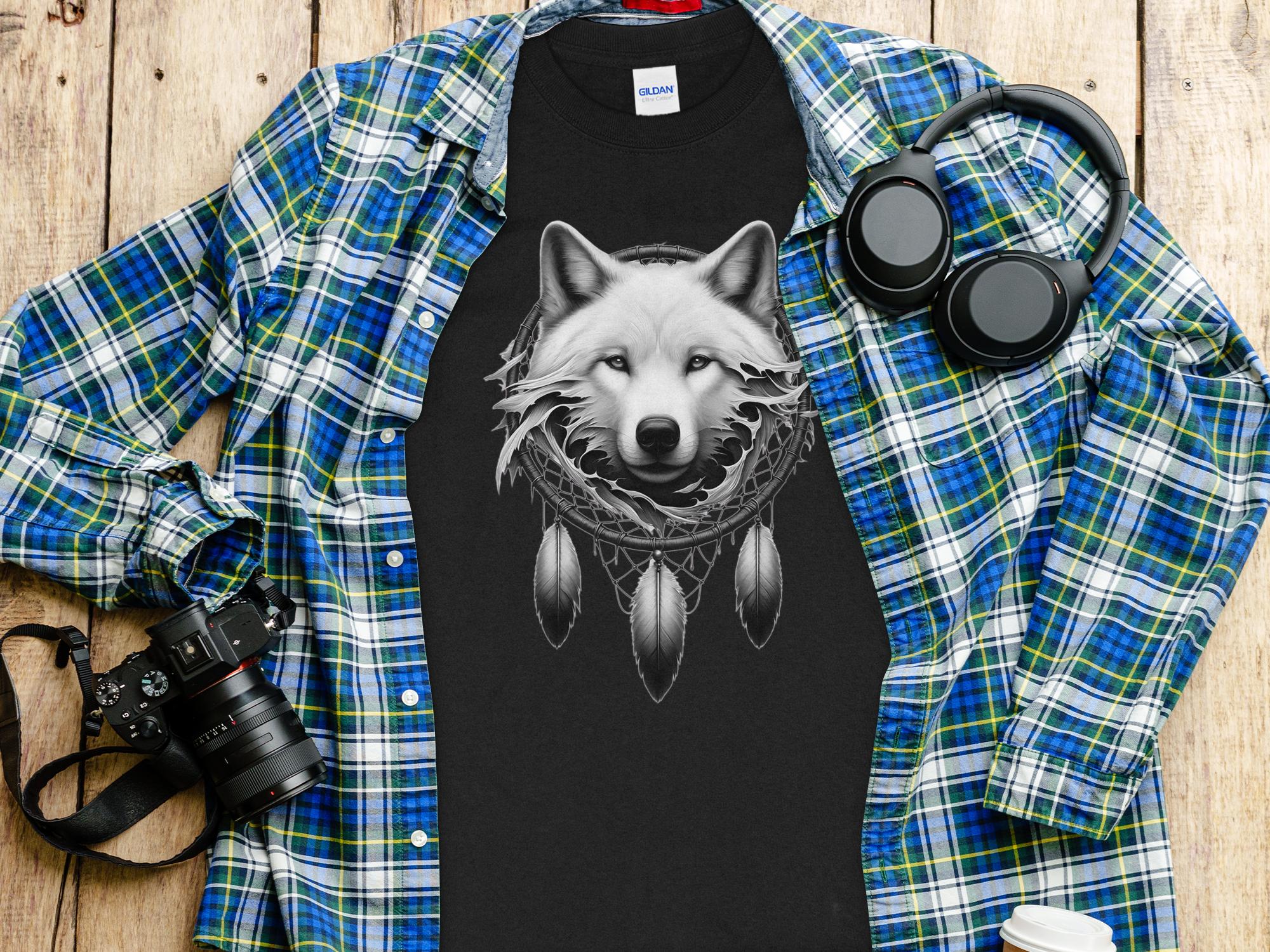 Dreamcatcher Wolf - Coloured Gildan Long Sleeve Realistic Native American Talisman Unisex Mythology Tee Graphic Design