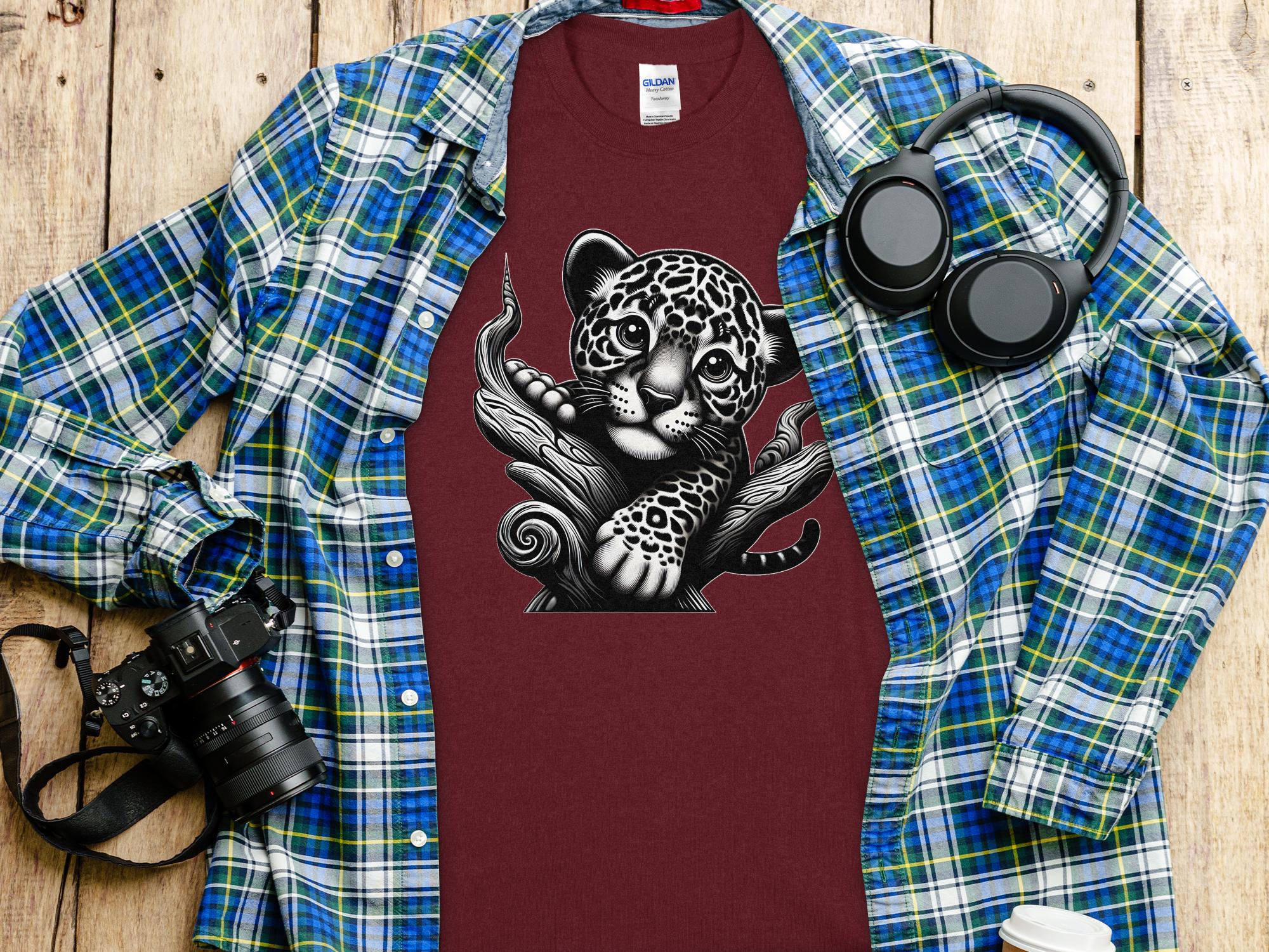 Leopard Bonsai - Coloured Gildan T-Shirt Realistic Animal Talisman Unisex Cute Tee Graphic Design