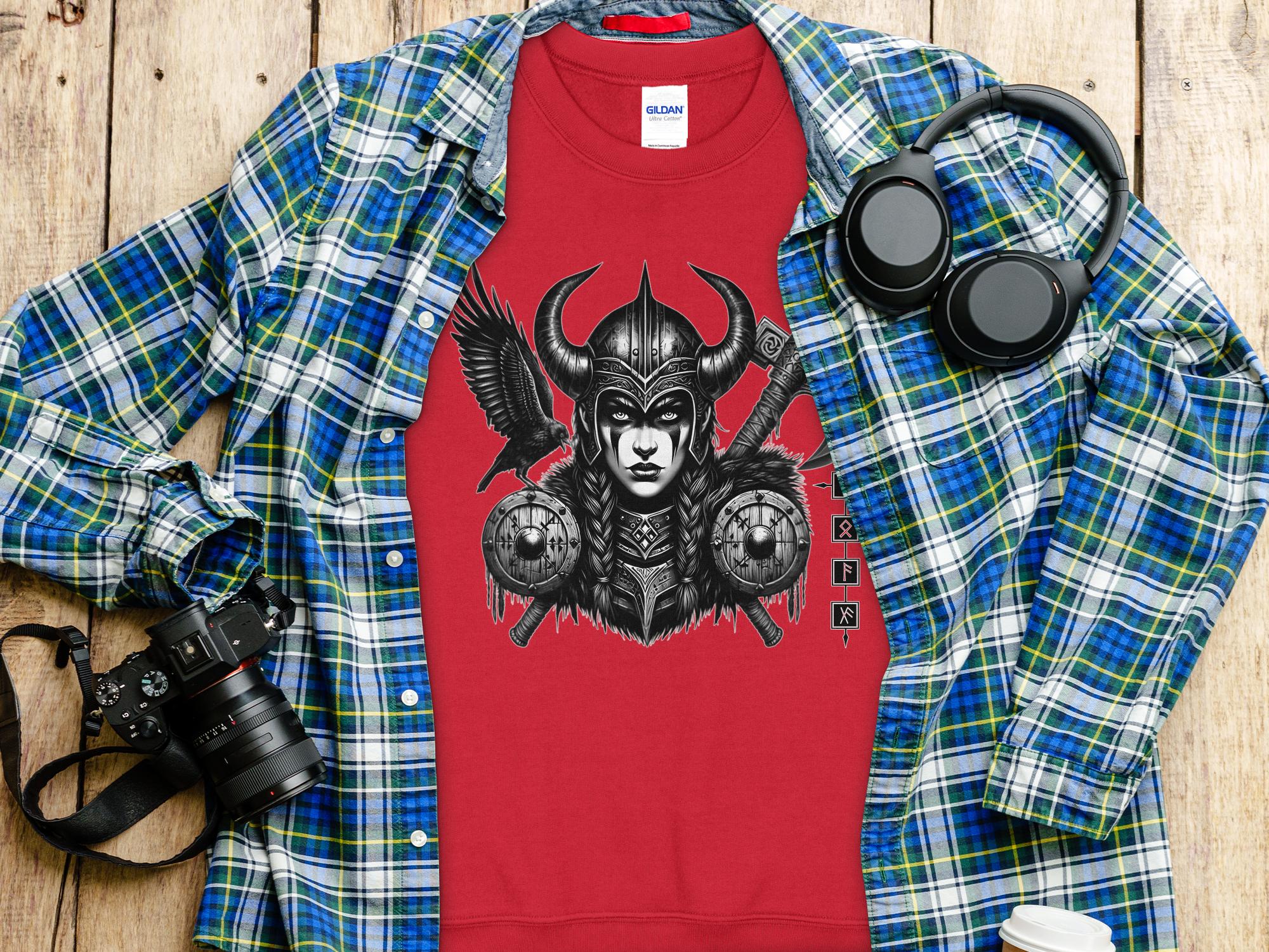 Viking Shield Maiden - Coloured Gildan Sweatshirt Realistic Norse Talisman Men Women Unisex Valhalla Tee Graphic Design