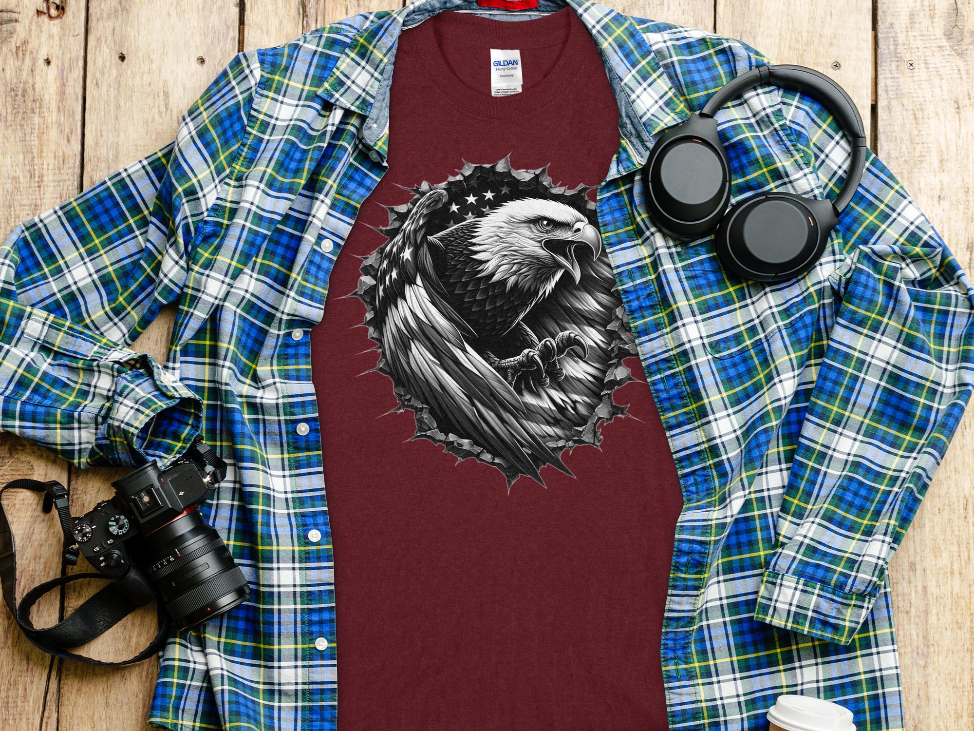 Eagle Patriot - Coloured Gildan T-Shirt Realistic Animal Talisman Unisex Tee Graphic Design