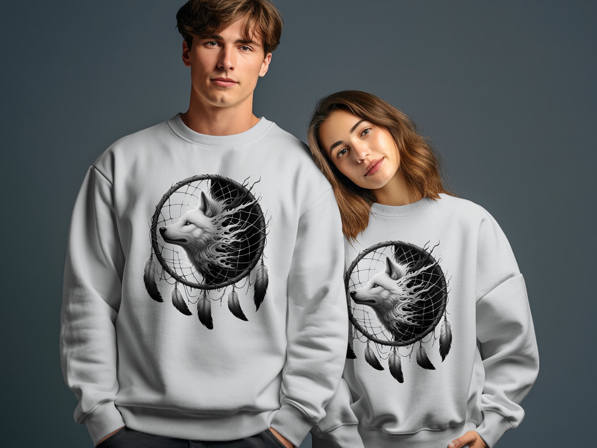 Dreamcatcher Wolf - Coloured Gildan Sweatshirt Realistic Native American Talisman Unisex Mythology Tee Graphic Design