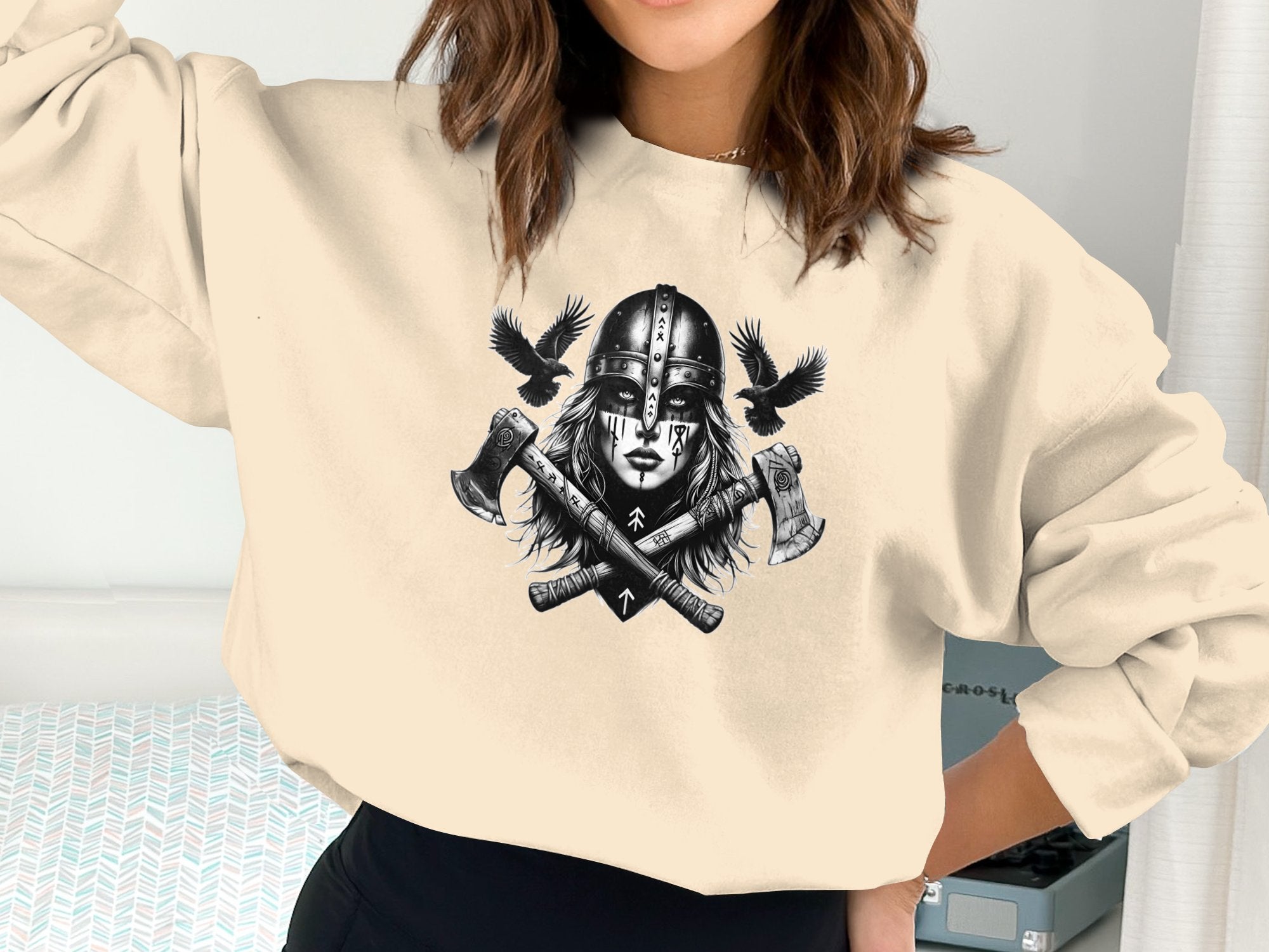 Viking Shield Maiden - Coloured Gildan Sweatshirt Realistic Norse Talisman Men Women Unisex Valhalla Tee Graphic Design