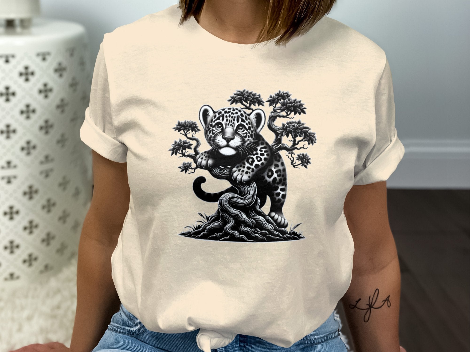 Leopard Bonsai - Coloured Gildan T-Shirt Realistic Animal Talisman Unisex Cute Tee Graphic Design