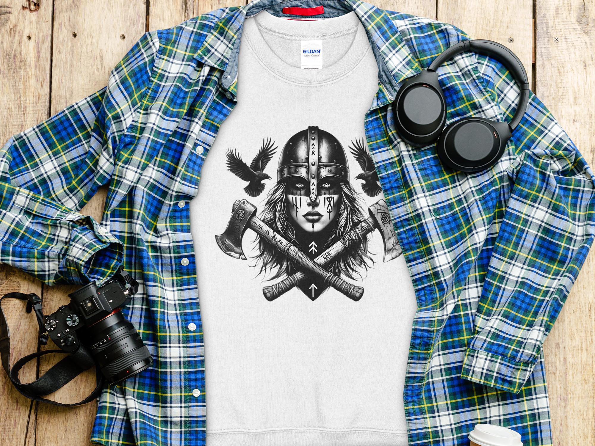 Viking Shield Maiden - Coloured Gildan Sweatshirt Realistic Norse Talisman Men Women Unisex Valhalla Tee Graphic Design