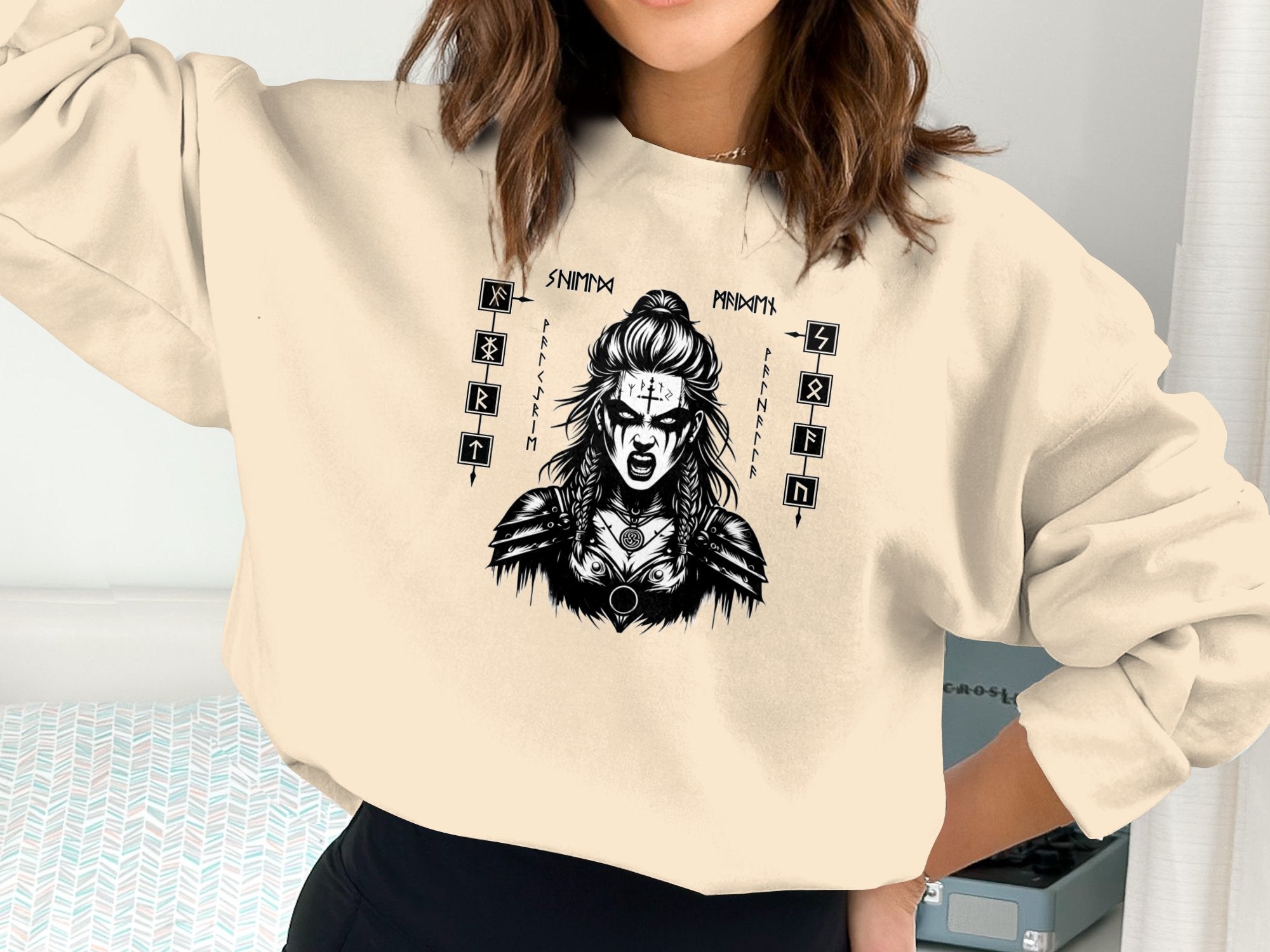 Viking Shield Maiden - Coloured Gildan Sweatshirt Realistic Norse Talisman Men Women Unisex Valhalla Tee Graphic Design