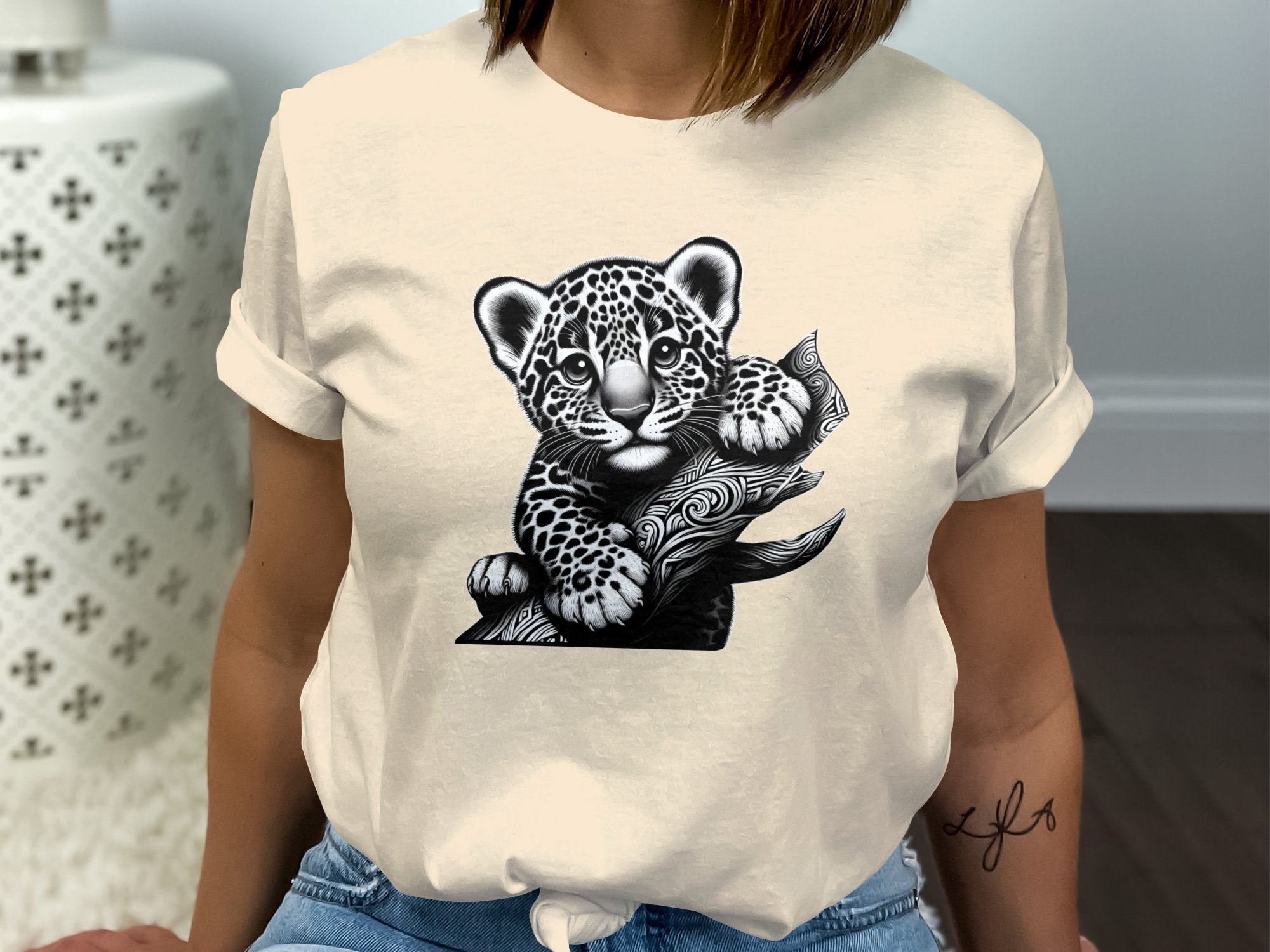 Leopard Bonsai - Coloured Gildan T-Shirt Realistic Animal Talisman Unisex Cute Tee Graphic Design