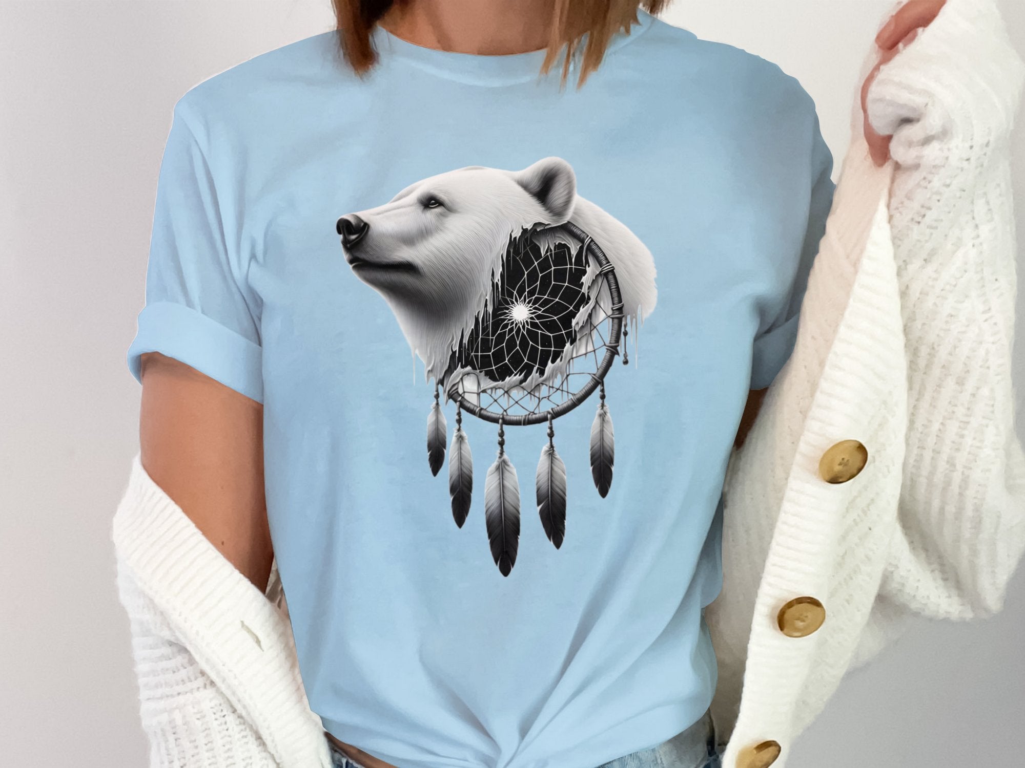 Dreamcatcher Bear - Coloured Gildan T-Shirt Realistic Native American Talisman Unisex Mythology Tee Graphic Design