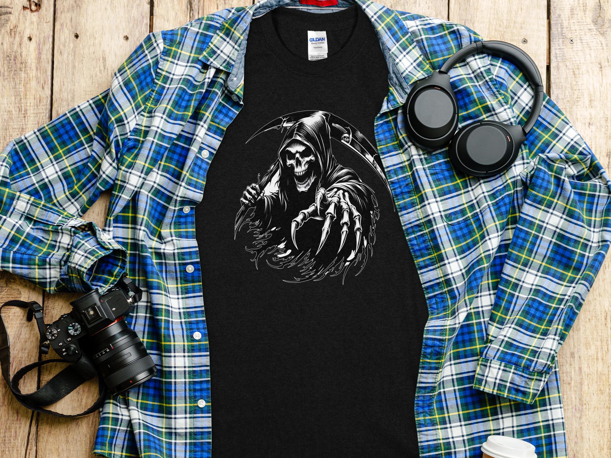 Grim Reaper - Black White Gildan T-Shirt Commemorative Talisman Unisex Tee Graphic Design