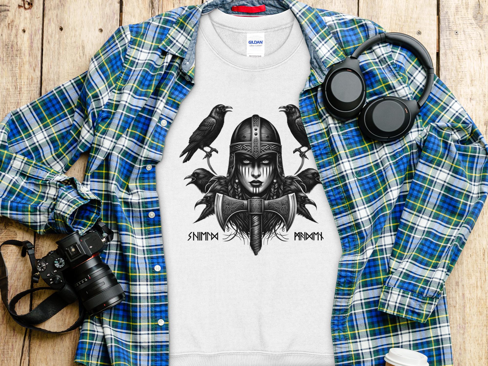 Viking Shield Maiden - Coloured Gildan Sweatshirt Realistic Norse Talisman Men Women Unisex Valhalla Tee Graphic Design