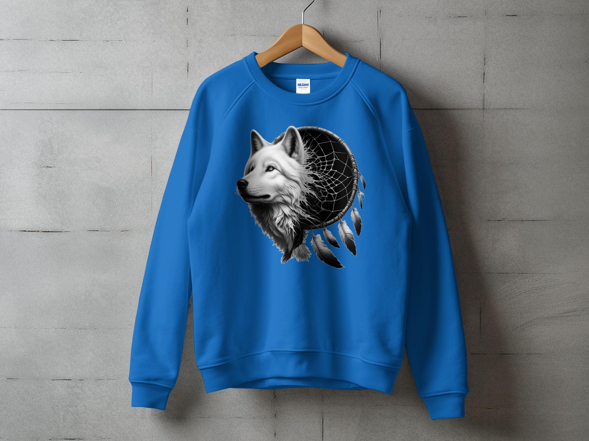 Dreamcatcher Wolf - Coloured Gildan Sweatshirt Realistic Native American Talisman Unisex Mythology Tee Graphic Design