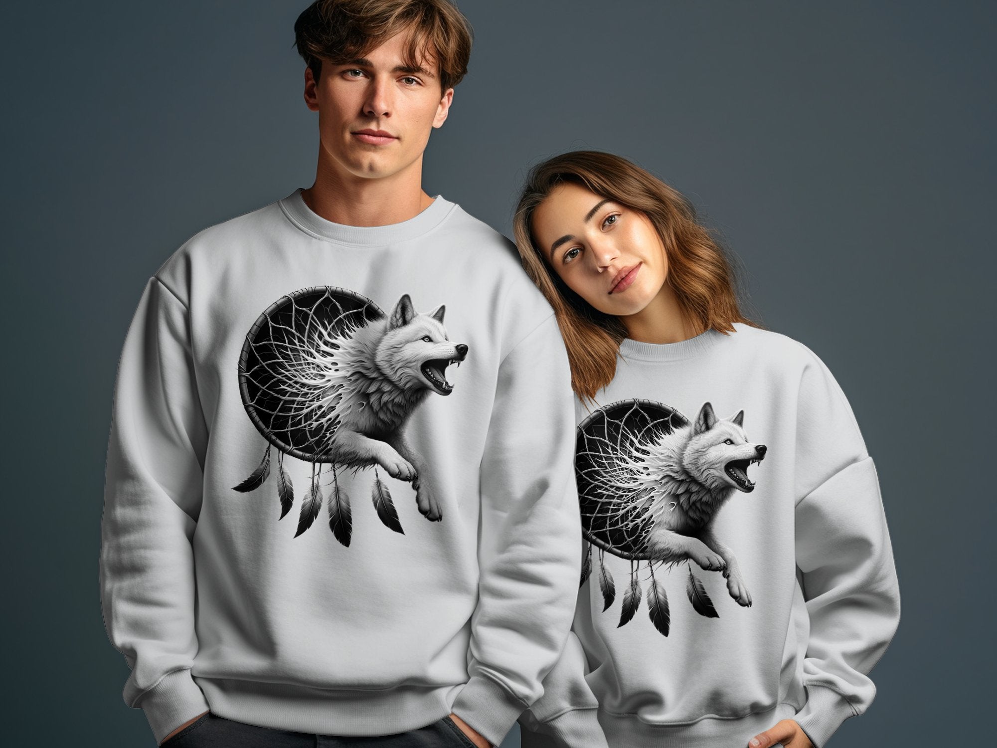 Dreamcatcher Wolf - Coloured Gildan Sweatshirt Realistic Native American Talisman Unisex Mythology Tee Graphic Design