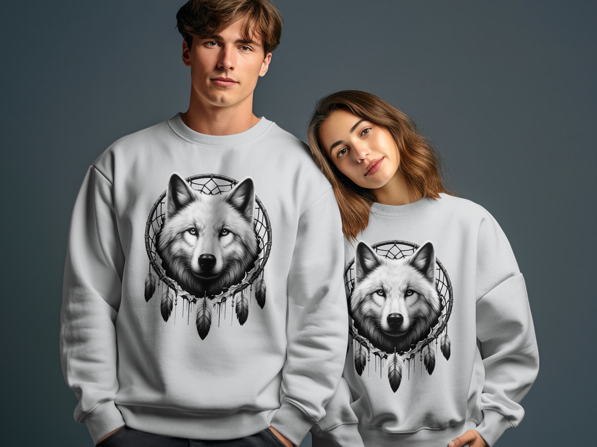 Dreamcatcher Wolf - Coloured Gildan Sweatshirt Realistic Native American Talisman Unisex Mythology Tee Graphic Design