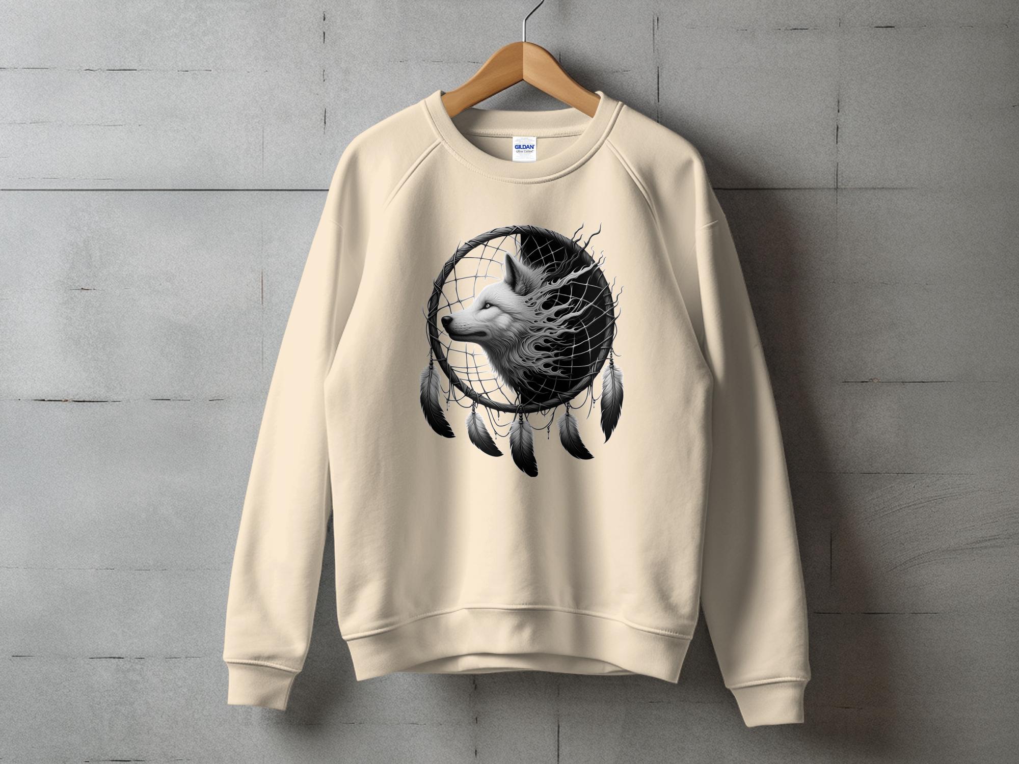 Dreamcatcher Wolf - Coloured Gildan Sweatshirt Realistic Native American Talisman Unisex Mythology Tee Graphic Design