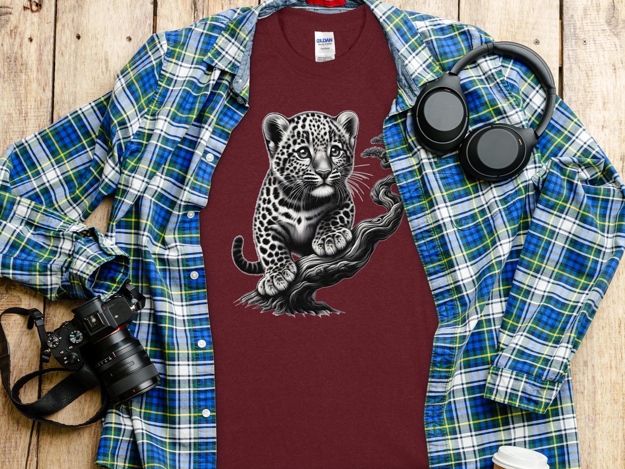 Leopard Bonsai - Coloured Gildan T-Shirt Realistic Animal Talisman Unisex Cute Tee Graphic Design