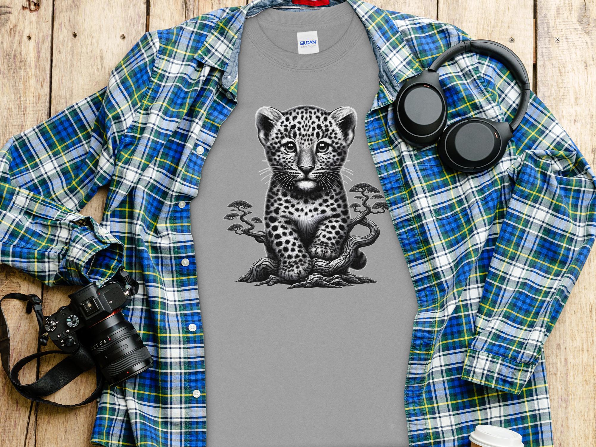 Leopard Bonsai - Coloured Gildan Long Sleeve Realistic Animal Talisman Unisex Cute Tee Graphic Design