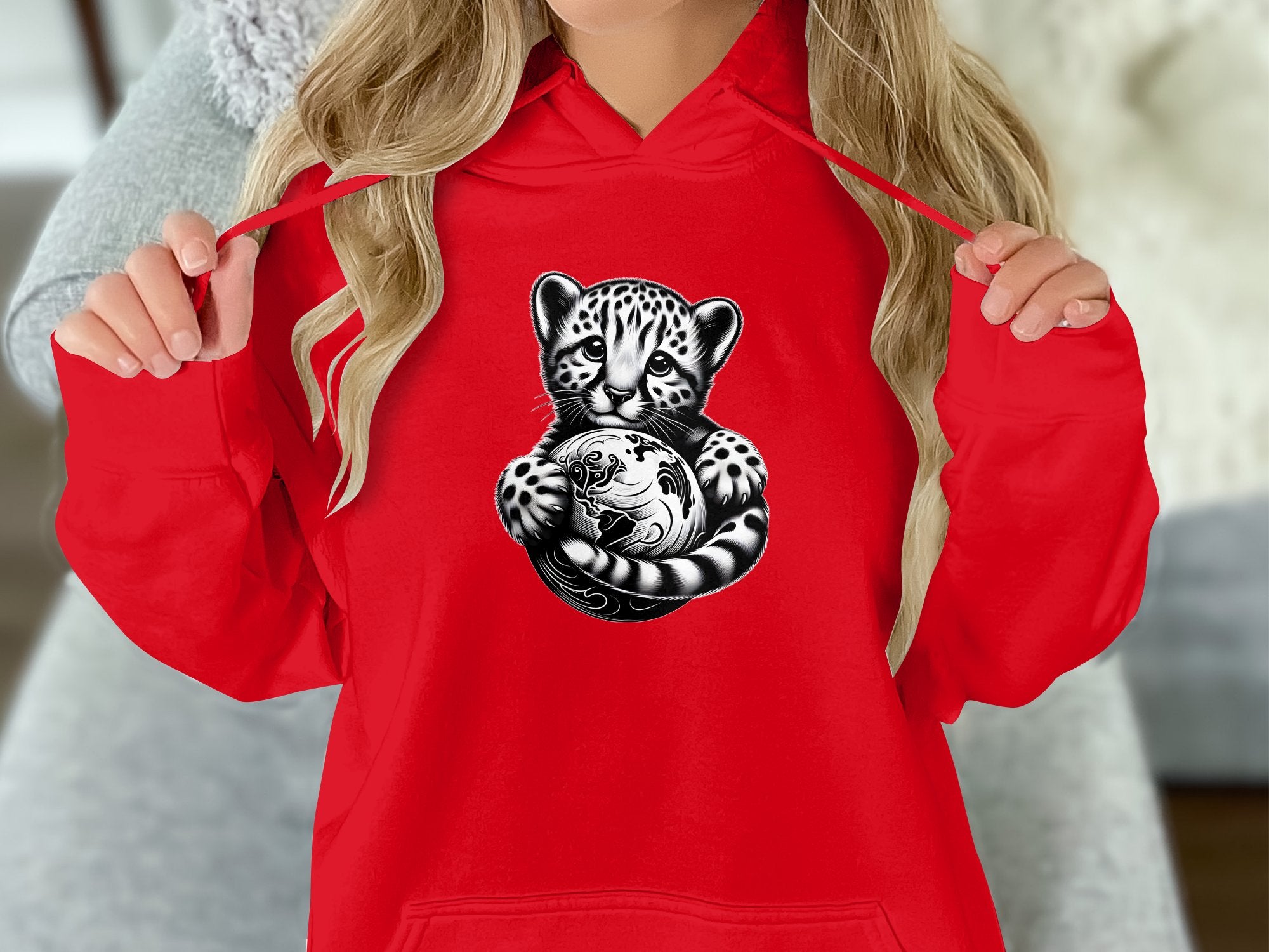 Cheetah World - Coloured Gildan Hoodie Realistic Animal Talisman Unisex Cute Tee Graphic Design