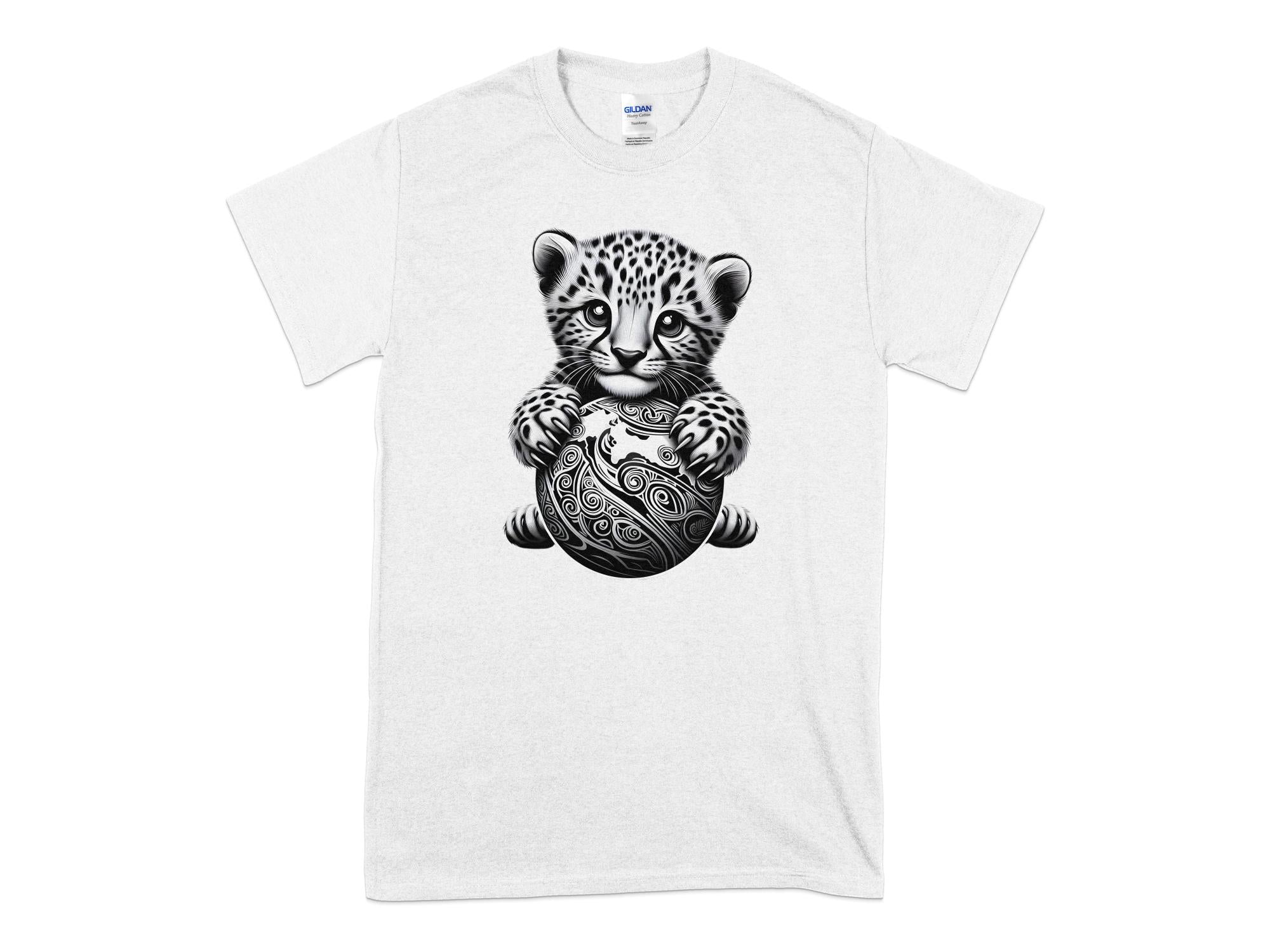 Cheetah World - Coloured Gildan T-Shirt Realistic Animal Talisman Unisex Cute Tee Graphic Design