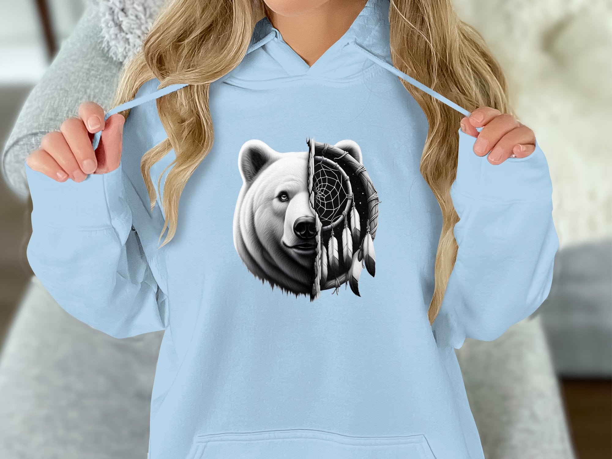 Dreamcatcher Bear - Coloured Gildan Hoodie Realistic Native American Talisman Unisex Mythology Tee Graphic Design