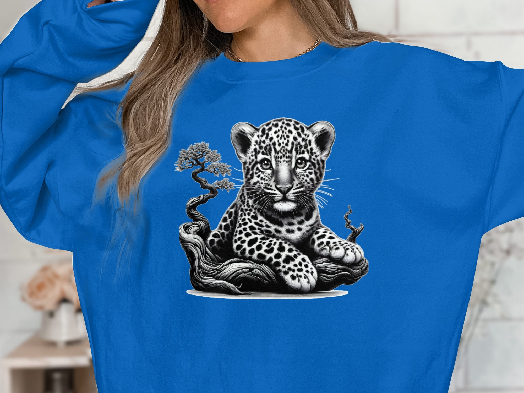 Leopard Bonsai - Coloured Gildan Sweatshirt Realistic Animal Talisman Unisex Cute Tee Graphic Design