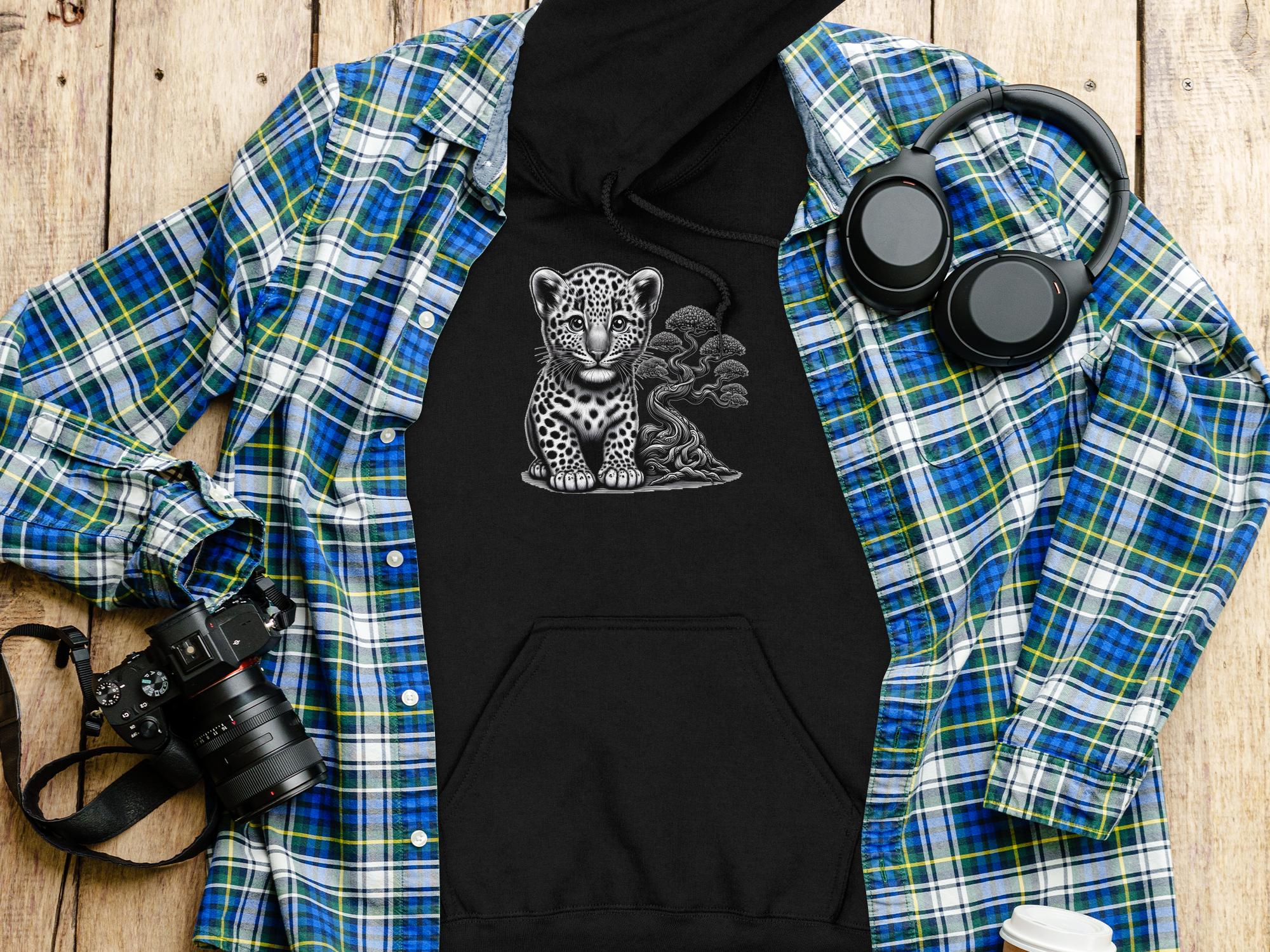 Leopard Bonsai - Coloured Gildan Hoodie Realistic Animal Talisman Unisex Cute Tee Graphic Design