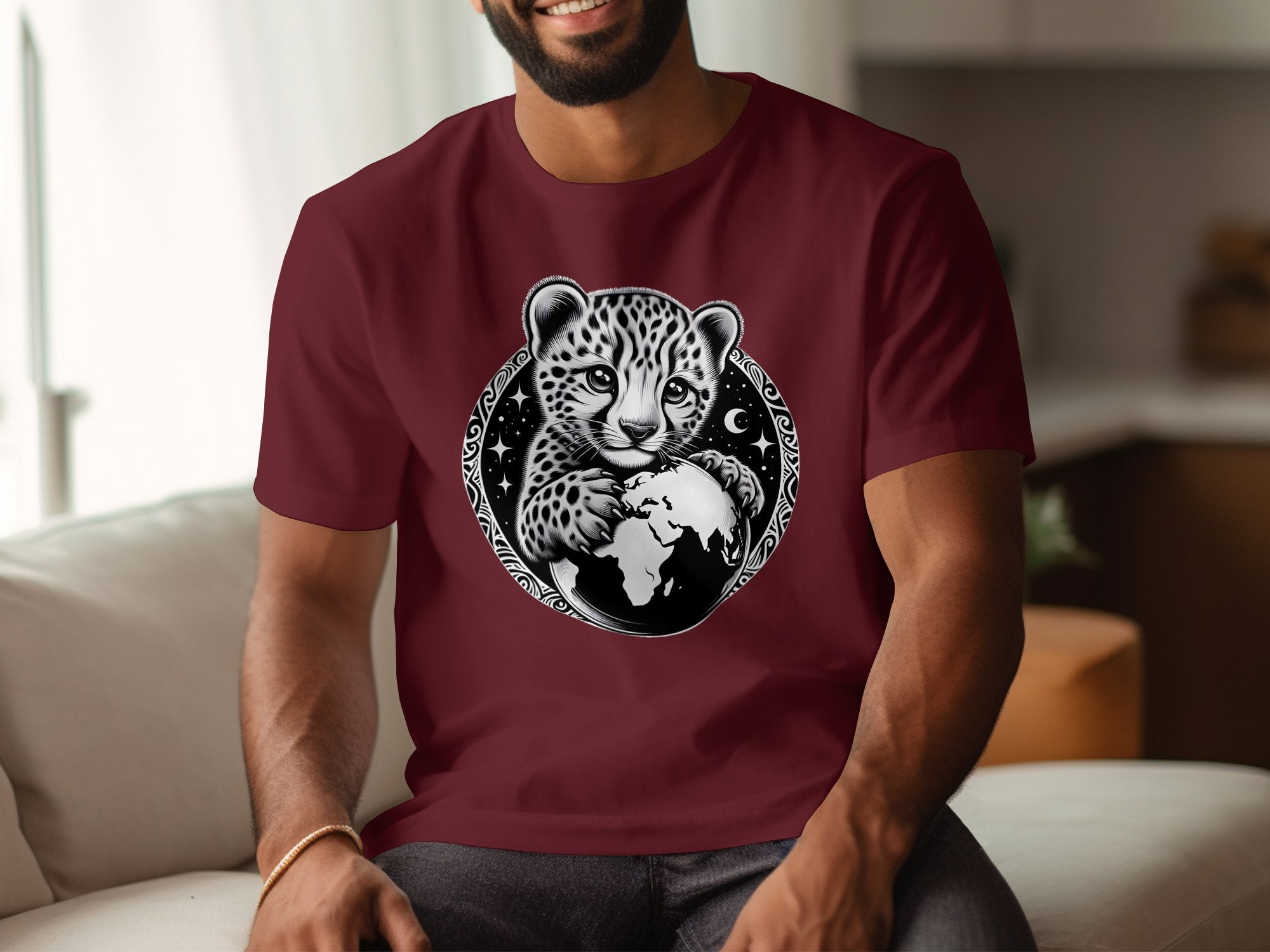 Cheetah World - Coloured Gildan T-Shirt Realistic Animal Talisman Unisex Cute Tee Graphic Design