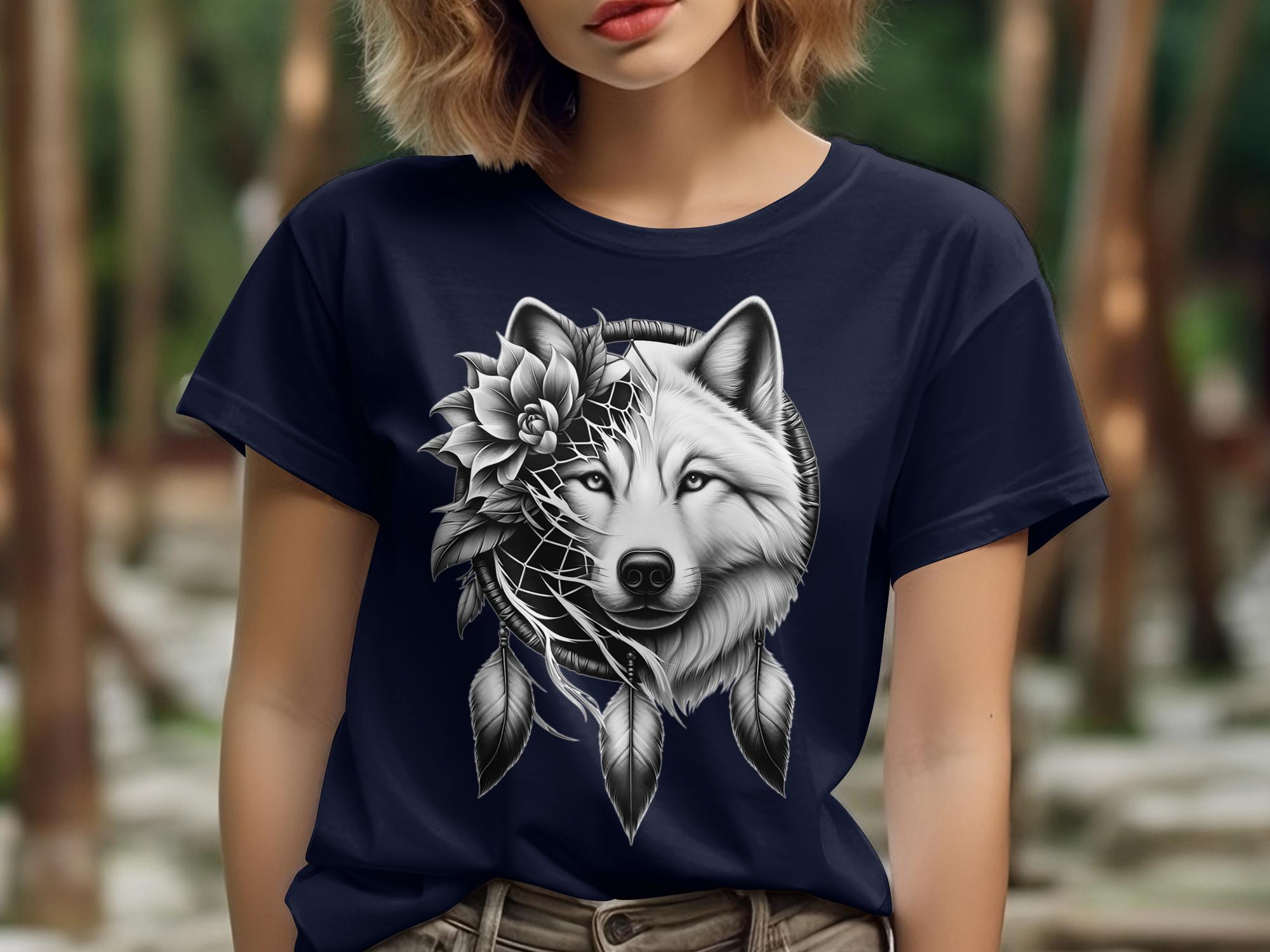 Dreamcatcher Wolf - Coloured Gildan T-Shirt Realistic Native American Talisman Unisex Mythology Tee Graphic Design