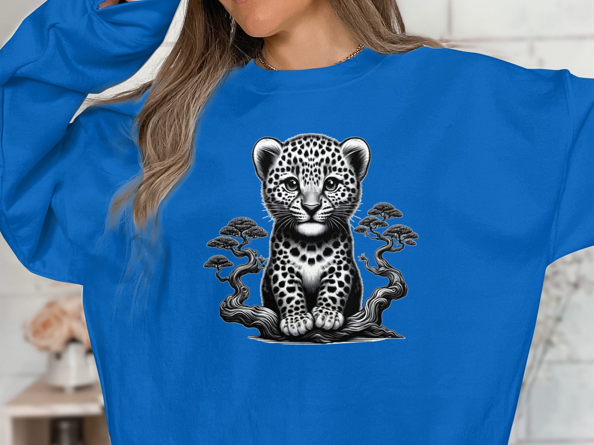 Leopard Bonsai - Coloured Gildan Sweatshirt Realistic Animal Talisman Unisex Cute Tee Graphic Design