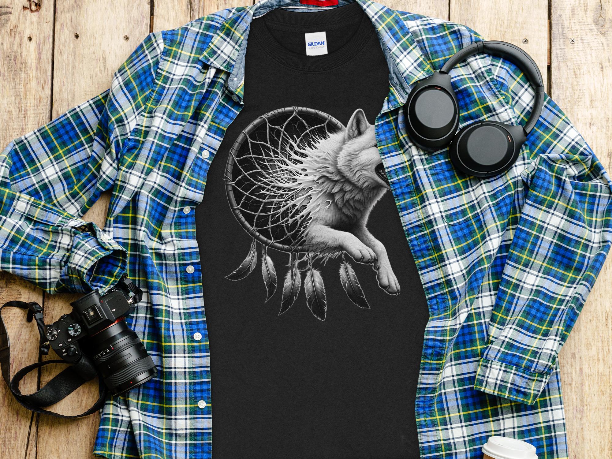 Dreamcatcher Wolf - Coloured Gildan Long Sleeve Realistic Native American Talisman Unisex Mythology Tee Graphic Design