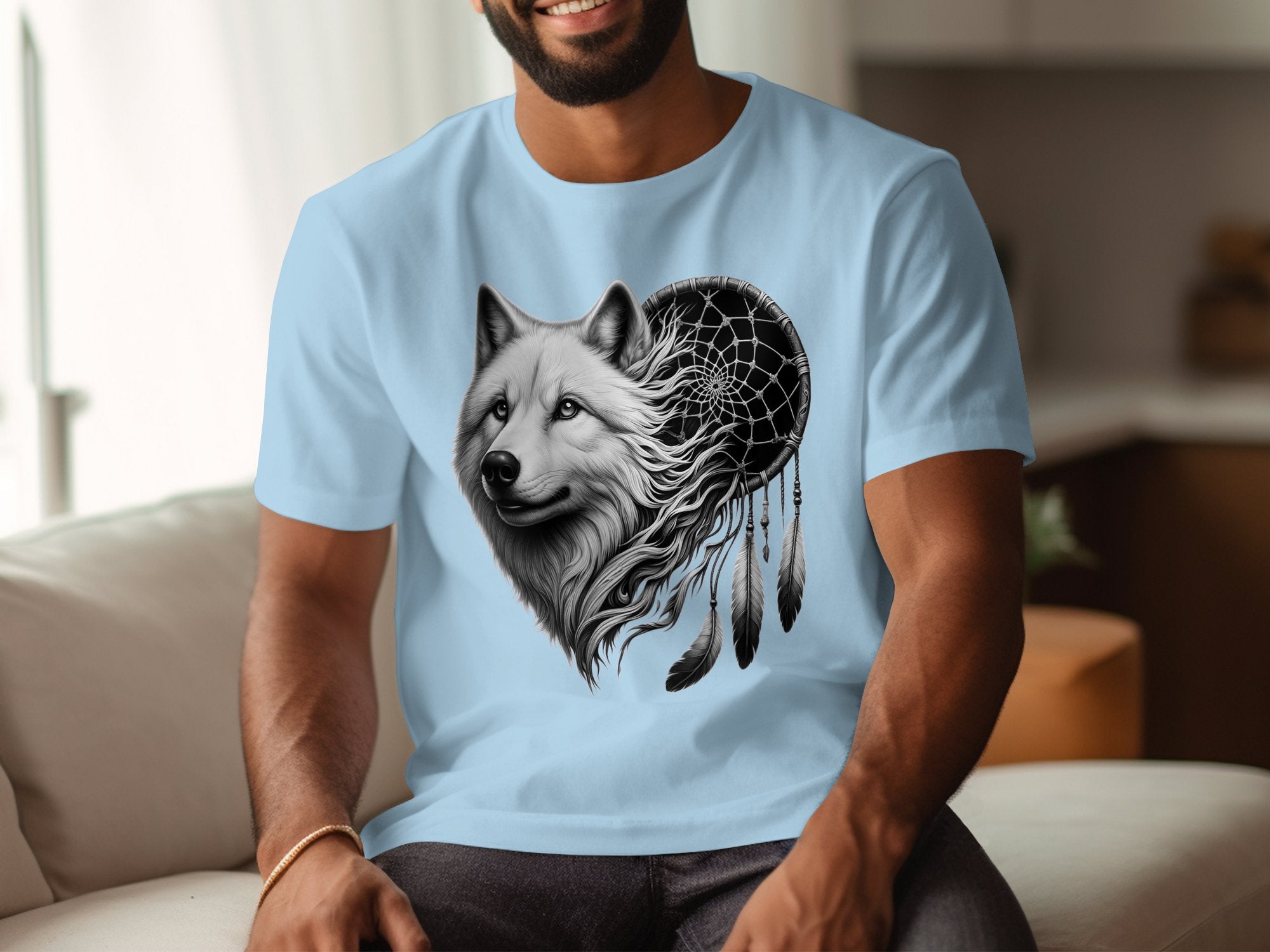 Dreamcatcher Wolf - Coloured Gildan T-Shirt Realistic Native American Talisman Unisex Mythology Tee Graphic Design