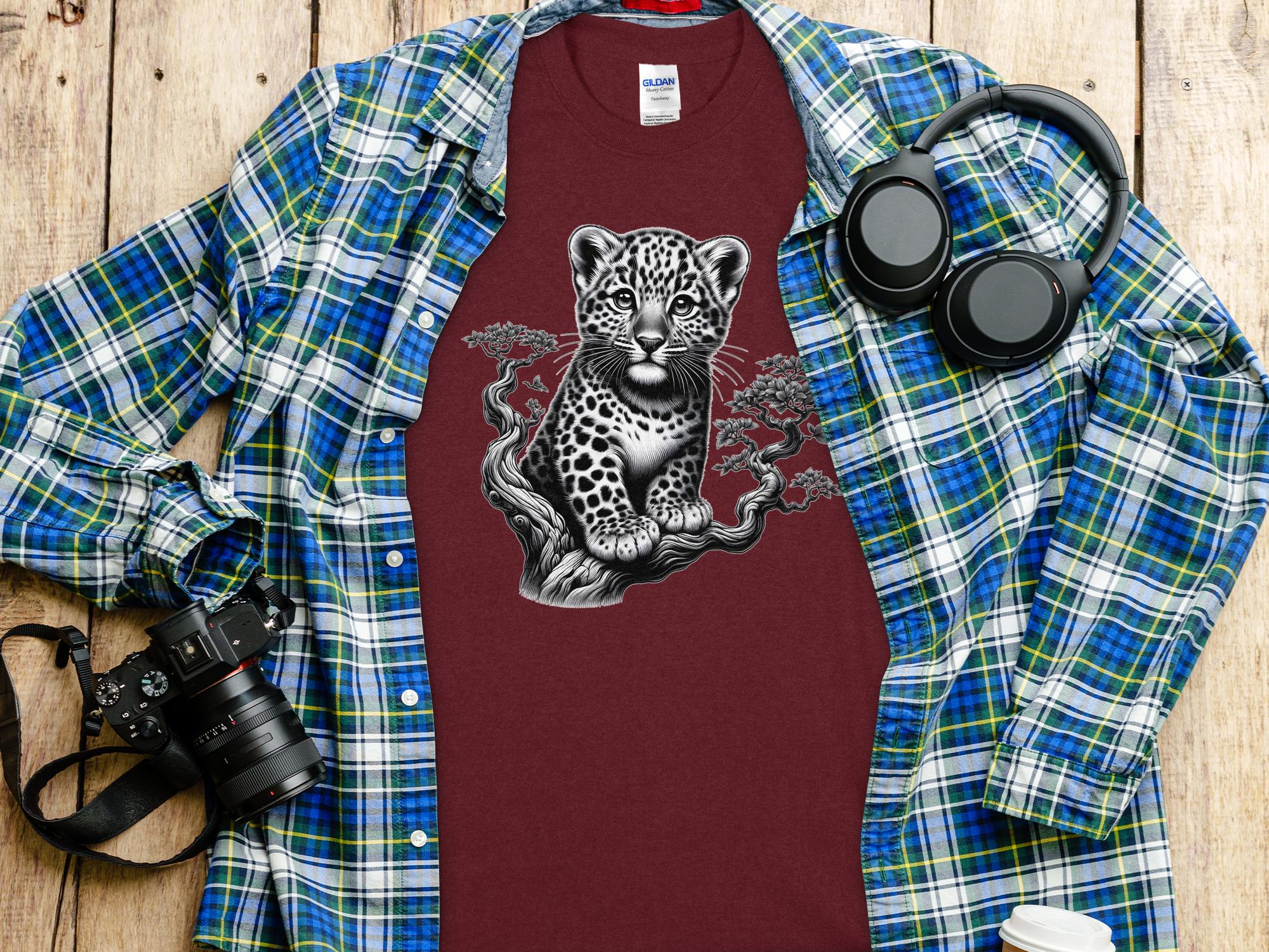 Leopard Bonsai - Coloured Gildan T-Shirt Realistic Animal Talisman Unisex Cute Tee Graphic Design