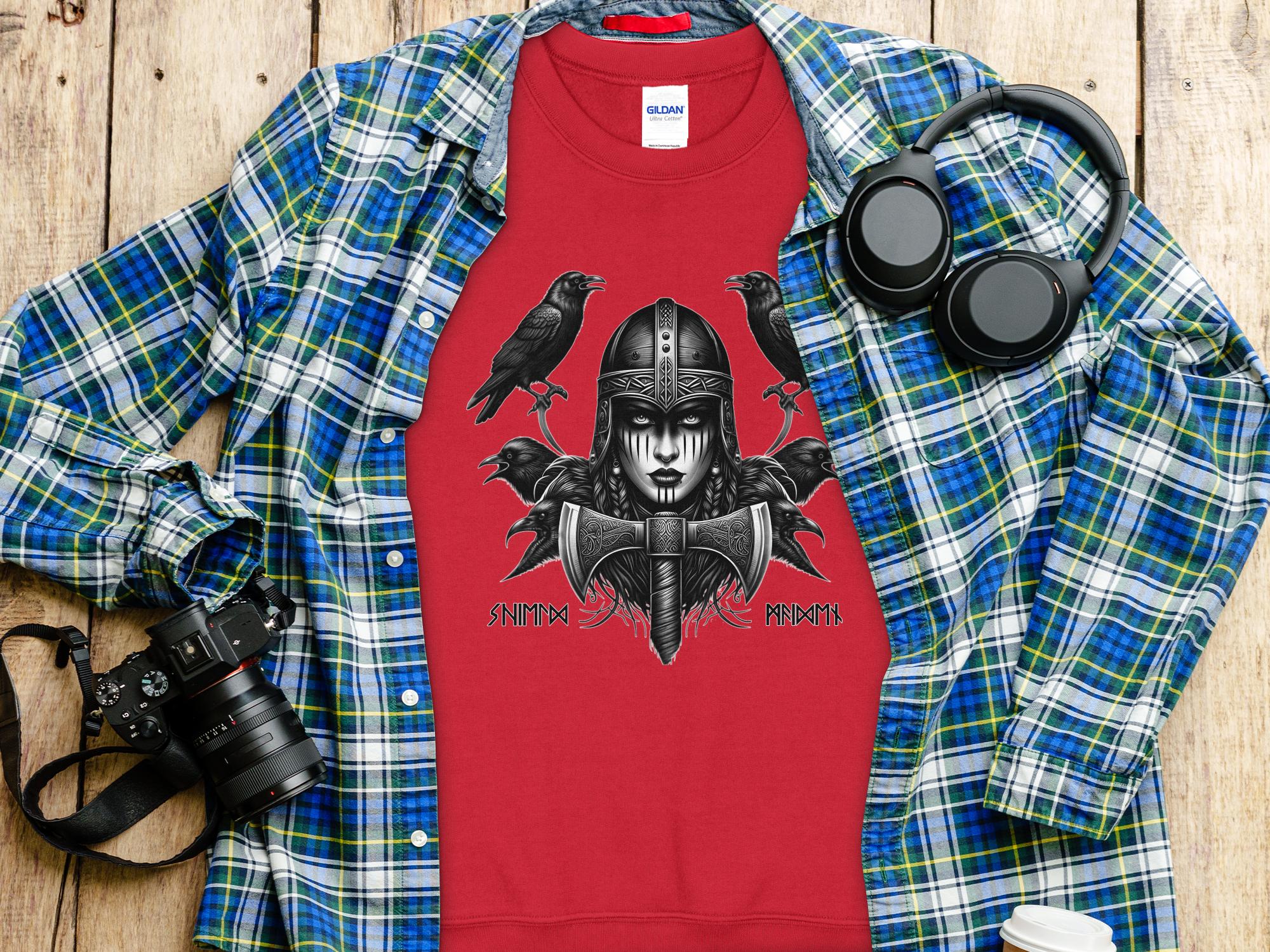 Viking Shield Maiden - Coloured Gildan Sweatshirt Realistic Norse Talisman Men Women Unisex Valhalla Tee Graphic Design