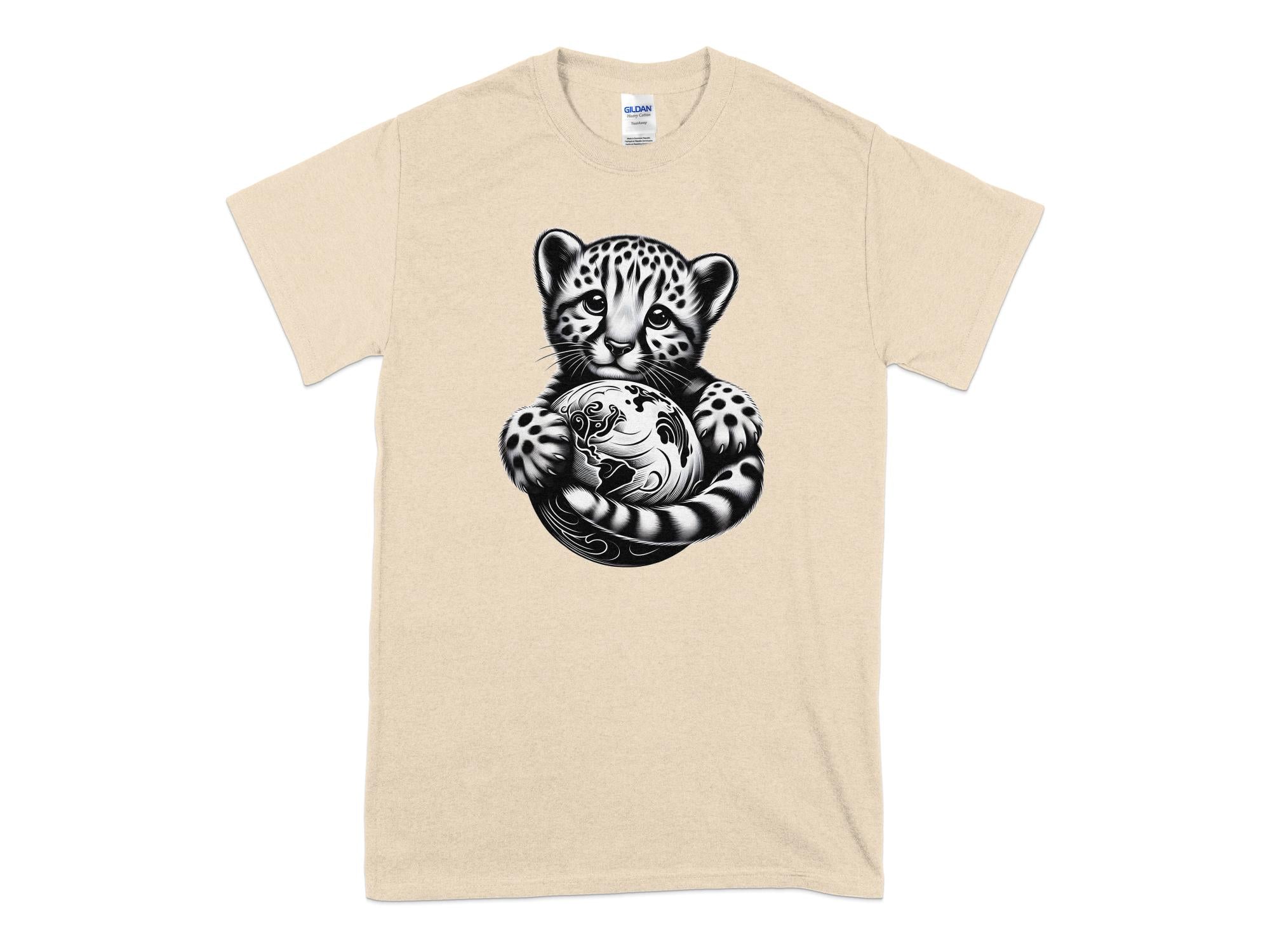 Cheetah World - Coloured Gildan T-Shirt Realistic Animal Talisman Unisex Cute Tee Graphic Design