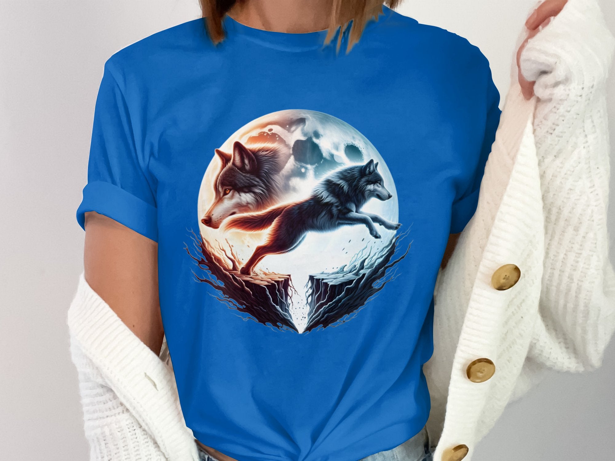 Moon Wolf - T-Shirt Realistic Full Colour Animal Talisman Unisex Mythology Tee Gildan Graphic Design