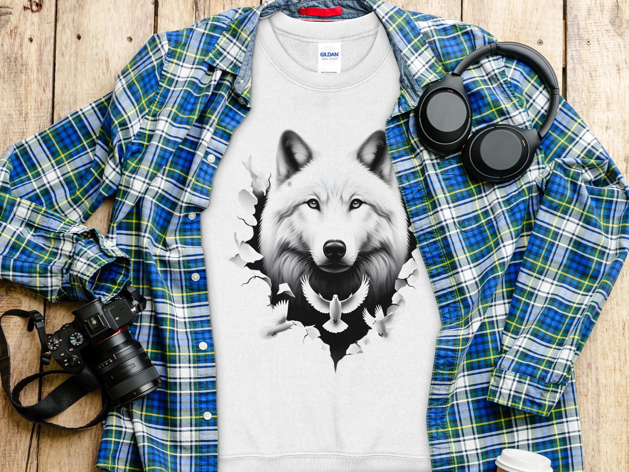 Wolf x Doves - Black White Gildan Sweatshirt Realistic Animal Talisman Unisex Tee Graphic Design