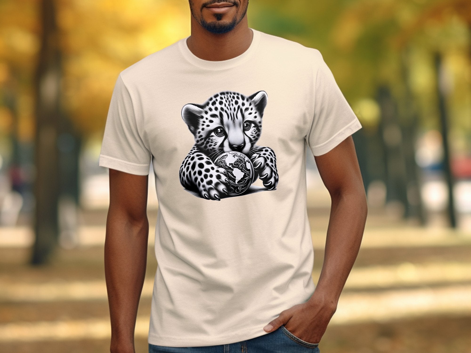 Cheetah World - Coloured Gildan T-Shirt Realistic Animal Talisman Unisex Cute Tee Graphic Design