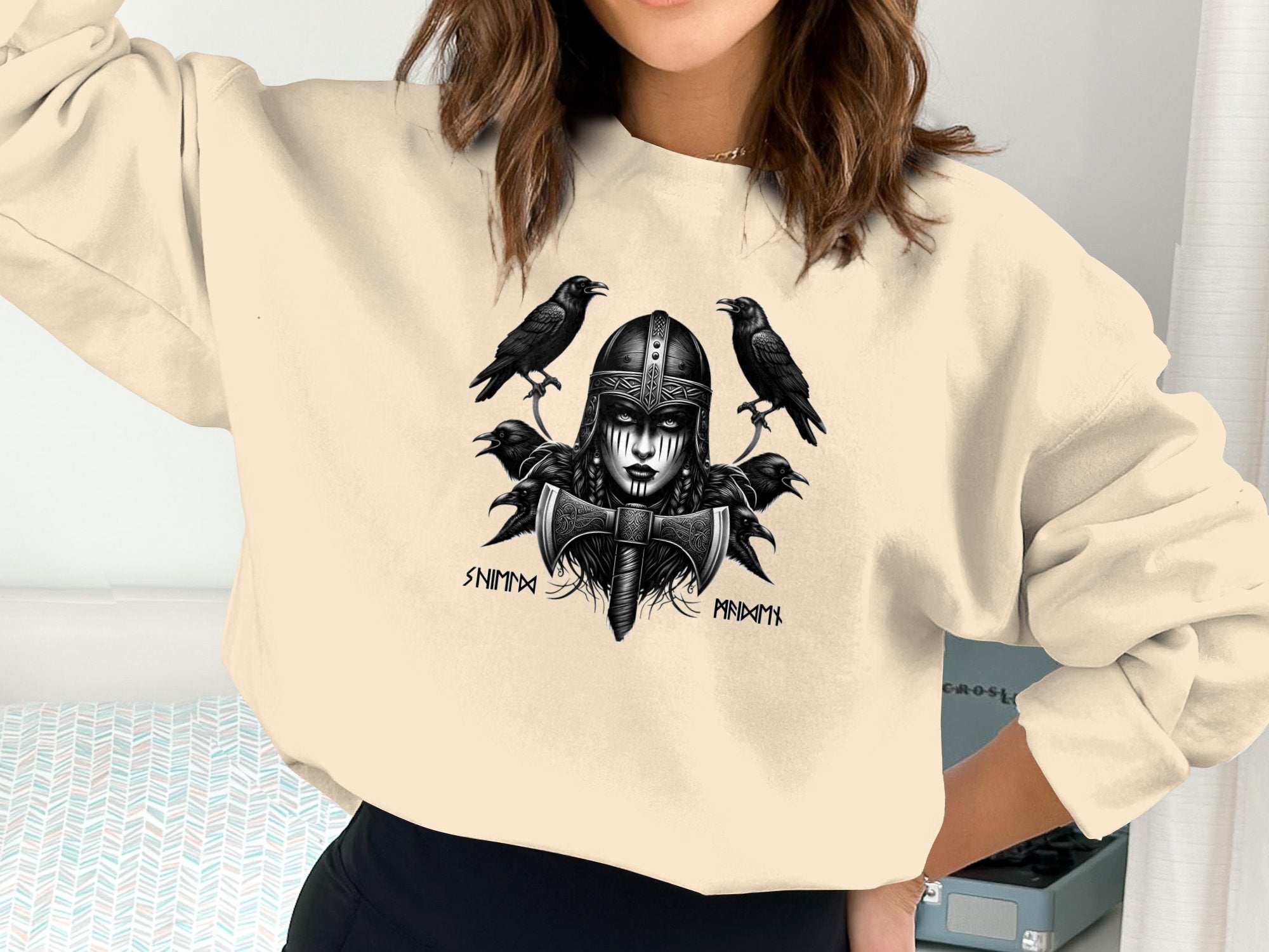 Viking Shield Maiden - Coloured Gildan Sweatshirt Realistic Norse Talisman Men Women Unisex Valhalla Tee Graphic Design