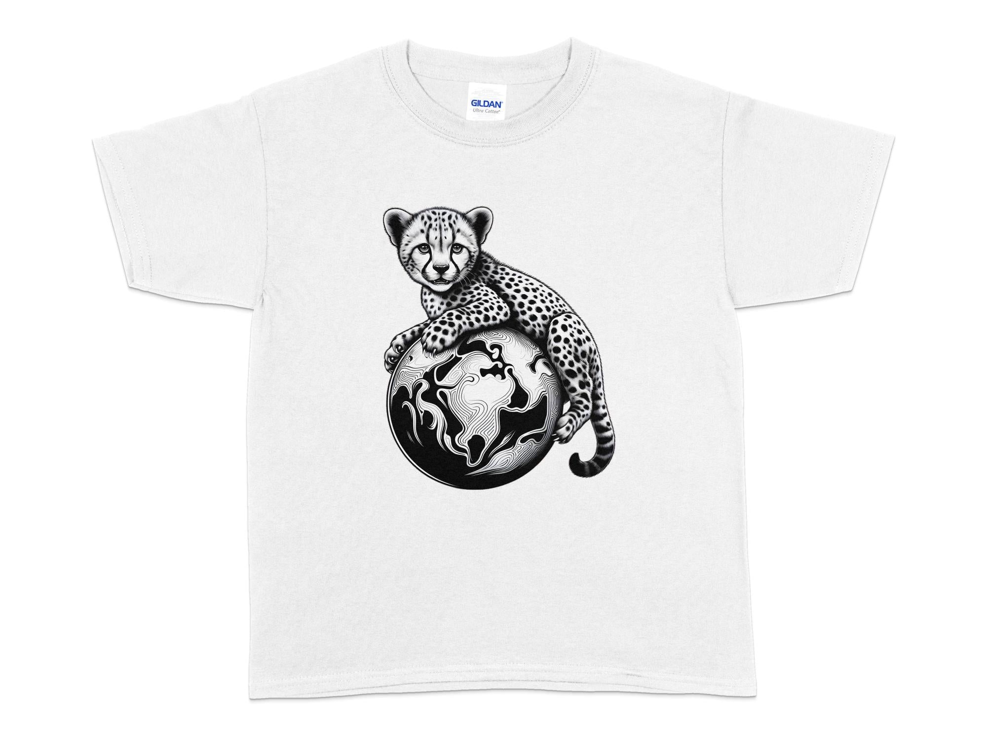 Cheetah World - Coloured Gildan Kids T-Shirt Realistic Animal Talisman Unisex Cute Tee Graphic Design