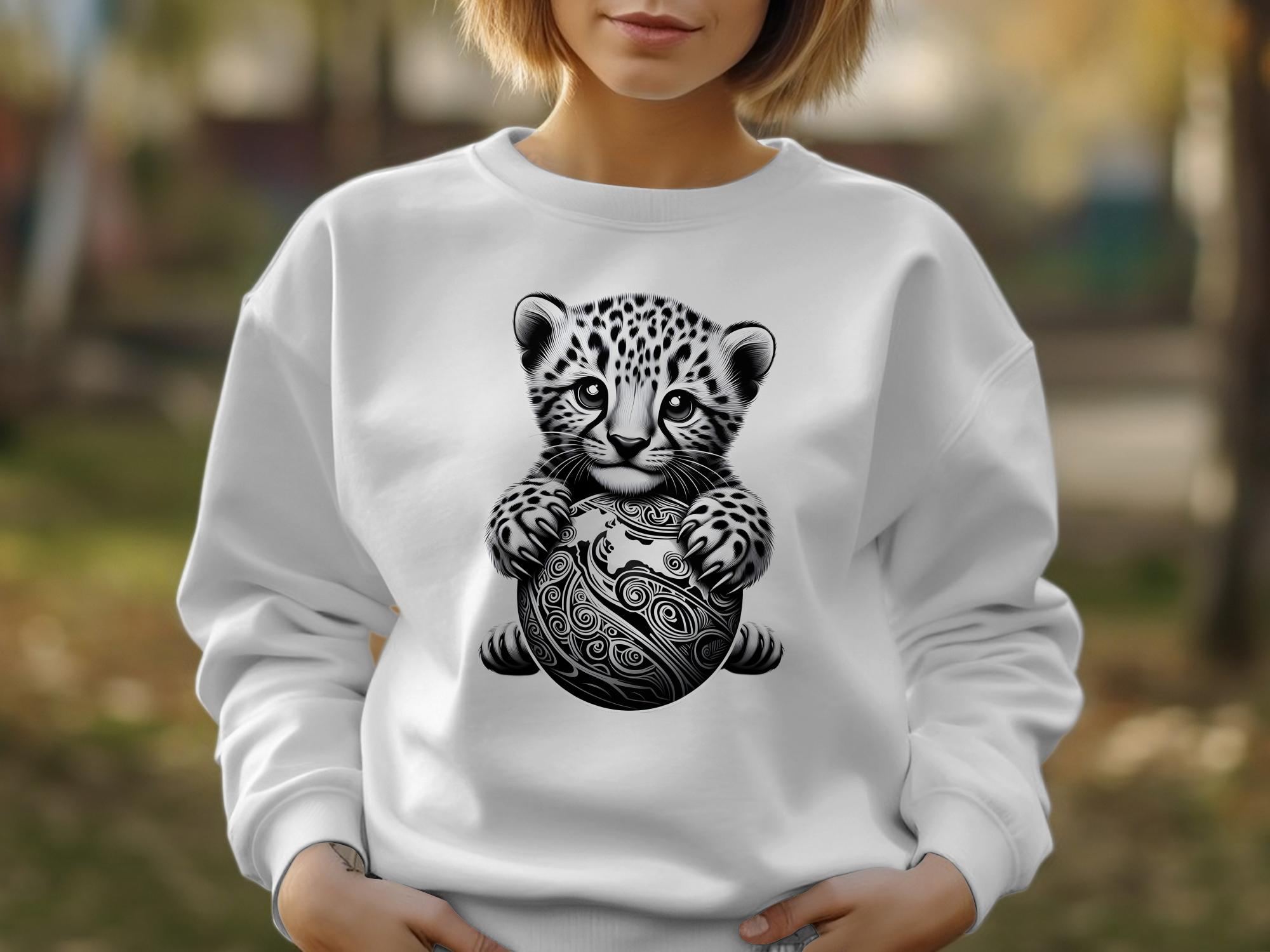 Cheetah World - Coloured Gildan Sweatshirt Realistic Animal Talisman Unisex Cute Tee Graphic Design