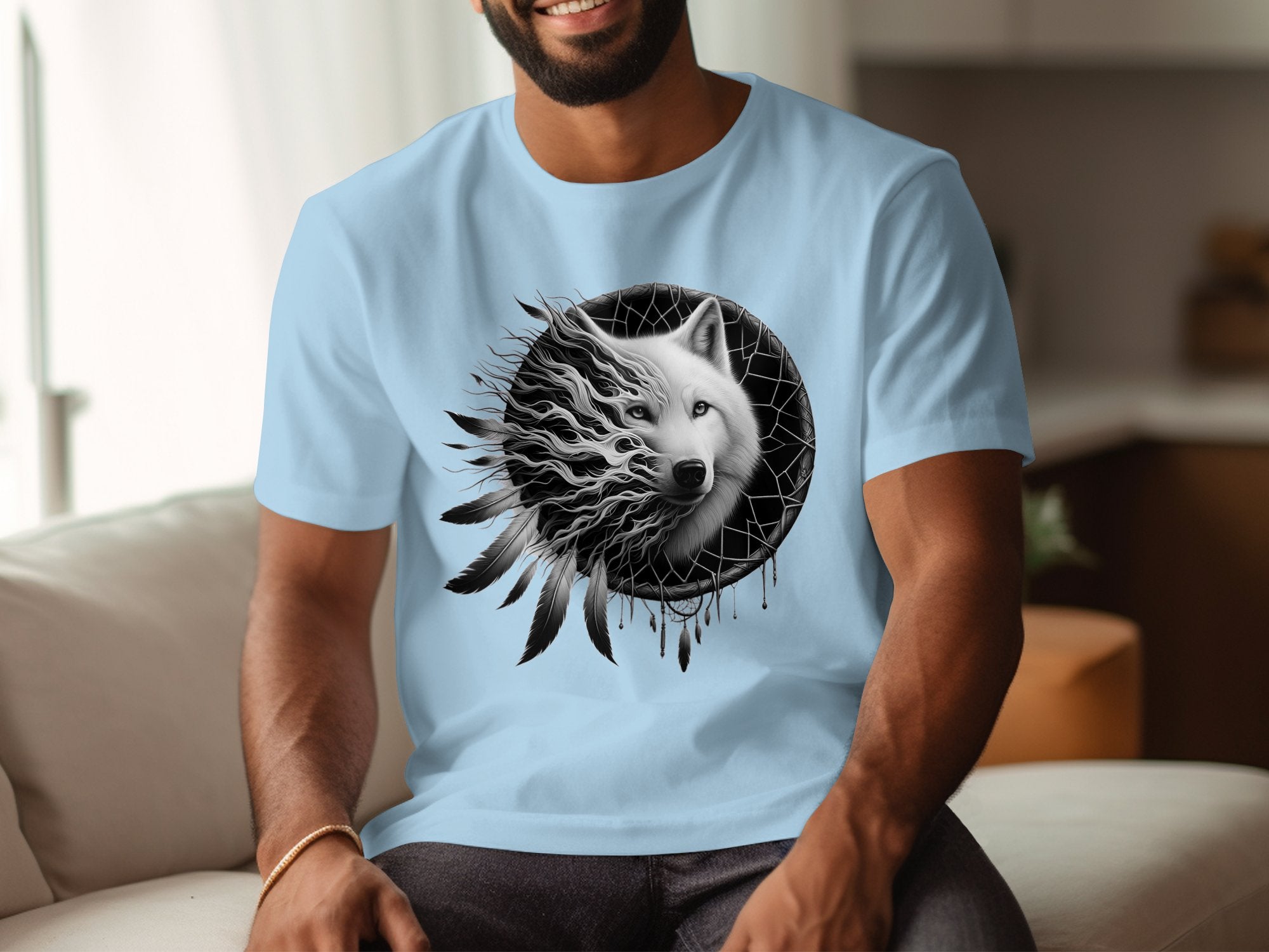 Dreamcatcher Wolf - Coloured Gildan T-Shirt Realistic Native American Talisman Unisex Mythology Tee Graphic Design